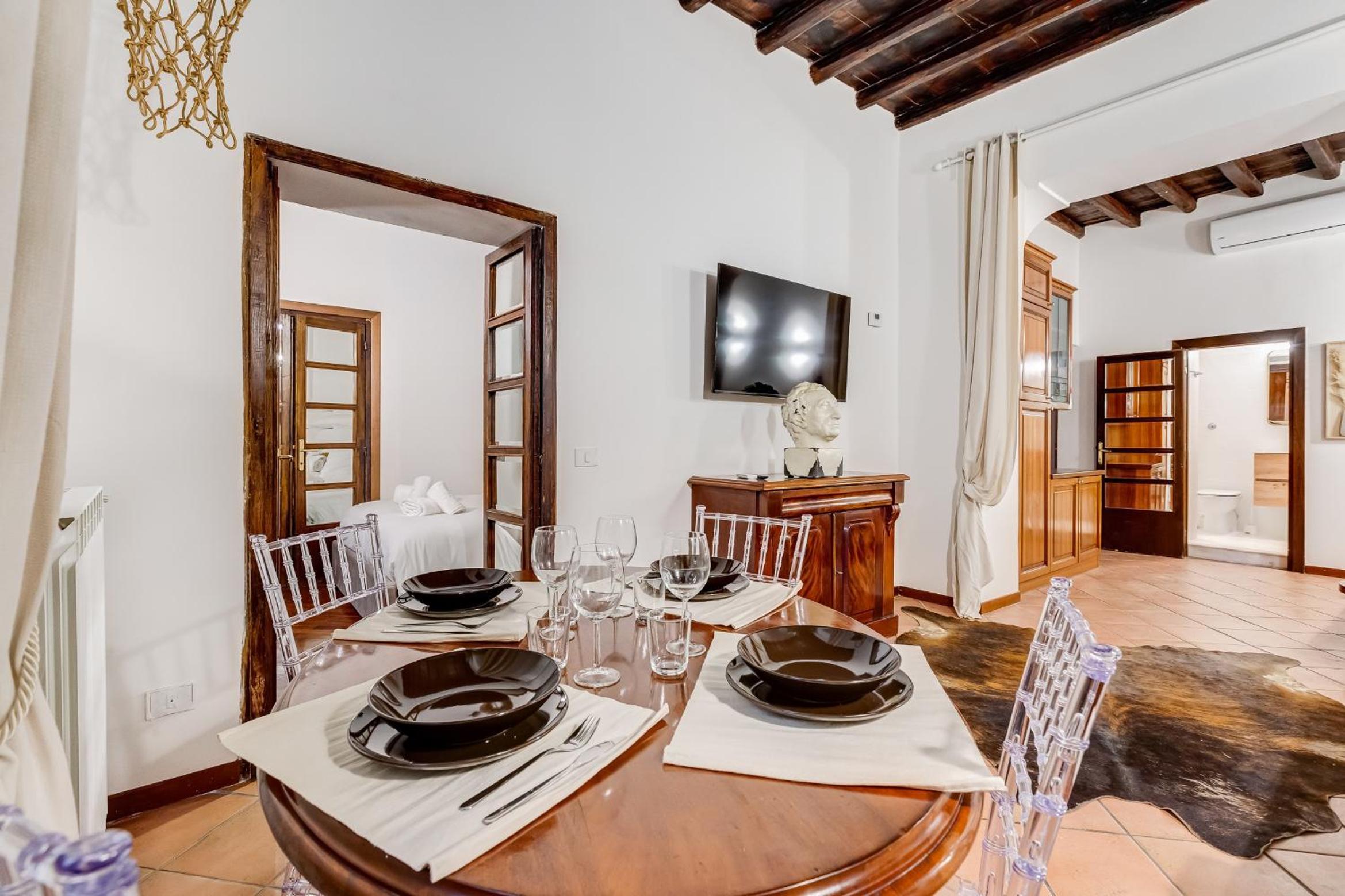GIULIO CESARE DELUXE - Spanish Step RomeDreamHome