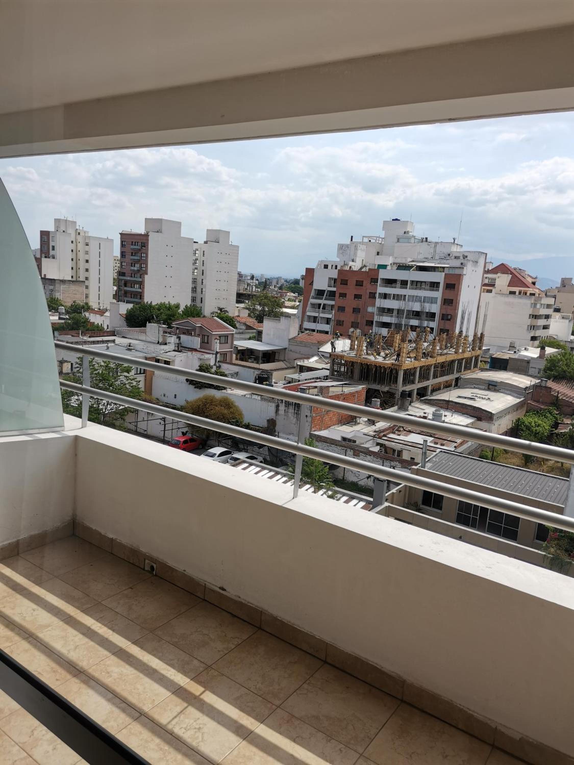 Avda Sarmiento Suite Superior- Pileta