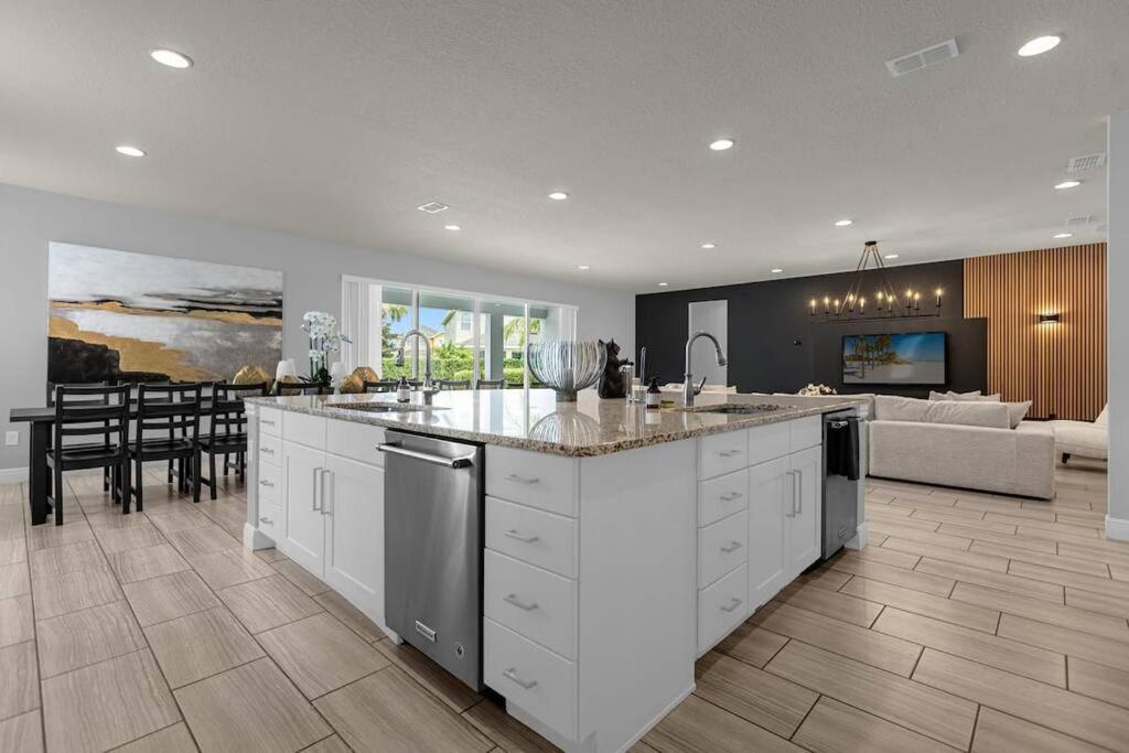 310 Falls Dr