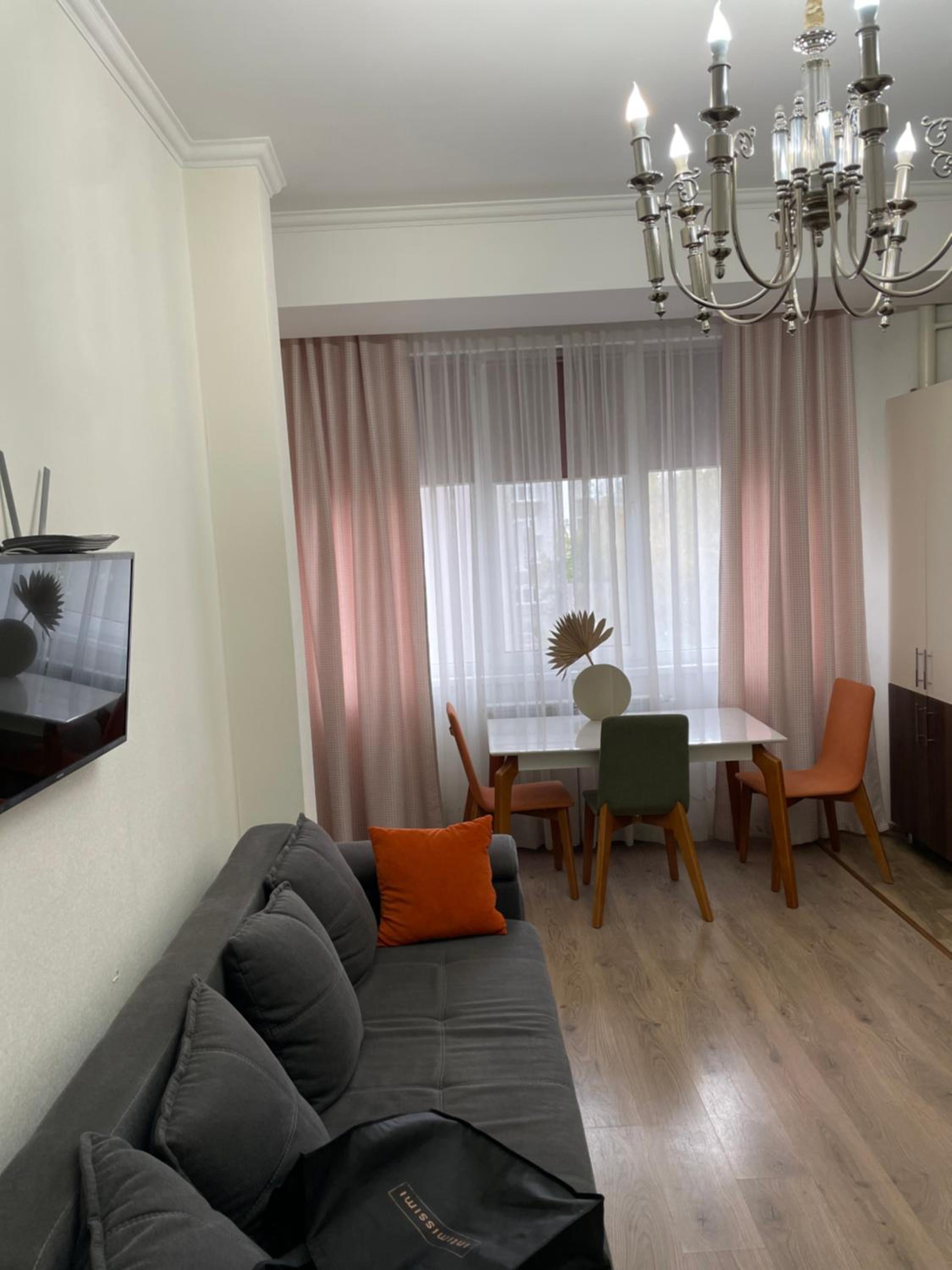 Center Lev Tolstoi Apartment I