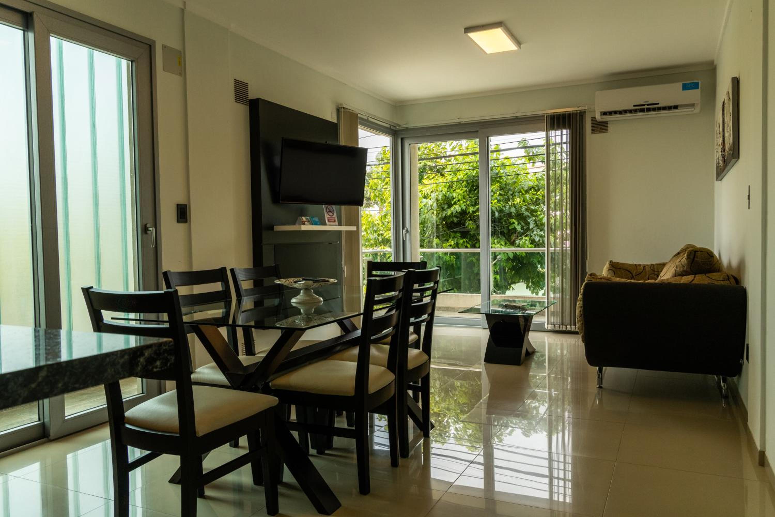 ALTA VISTA APART HOTEL