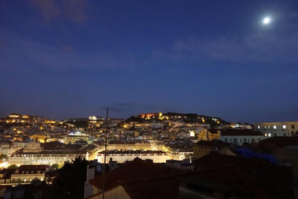 Charm and fantastic view in a fully equipped home in center view 3