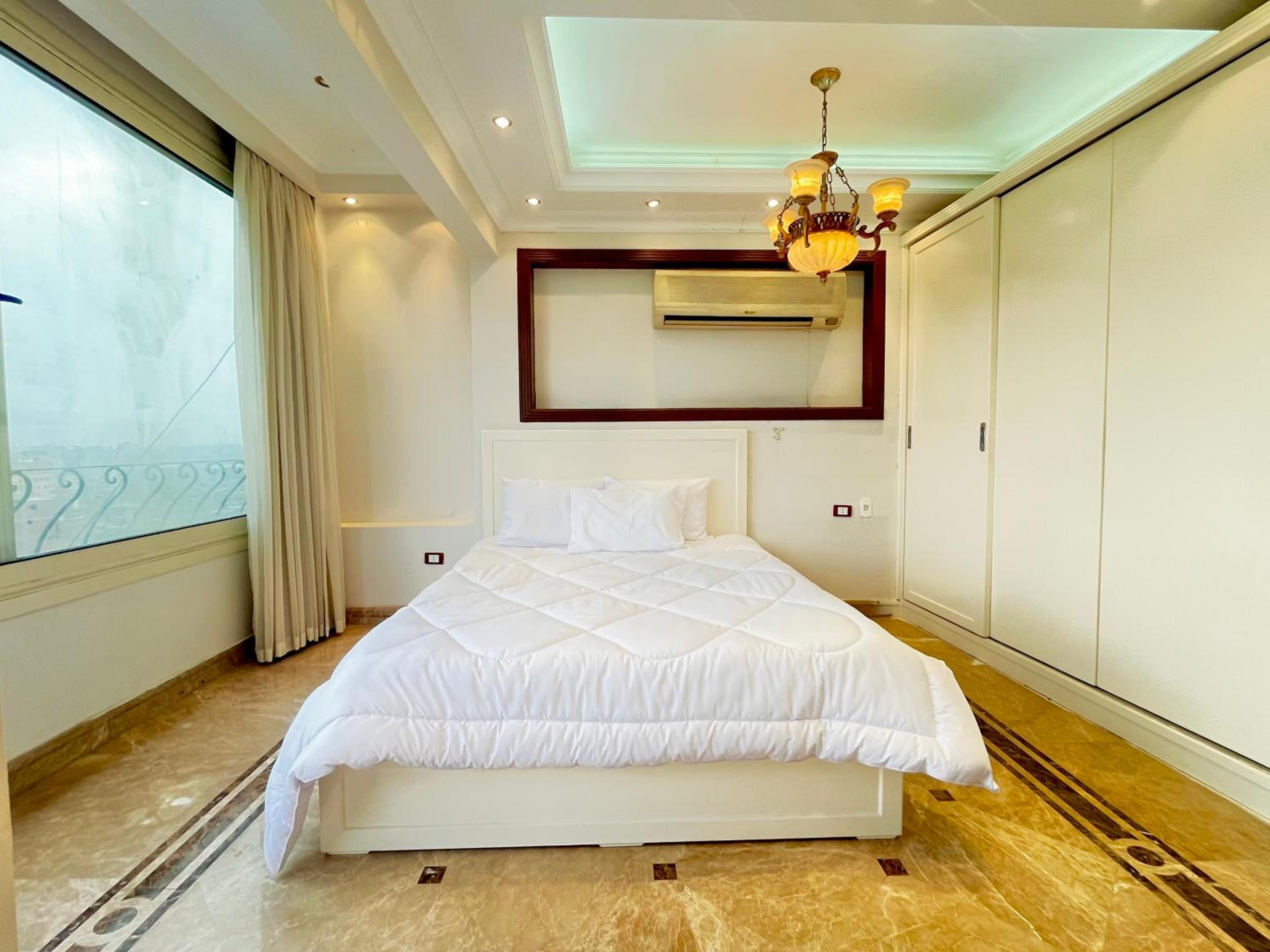 Royal Suite By The Nile