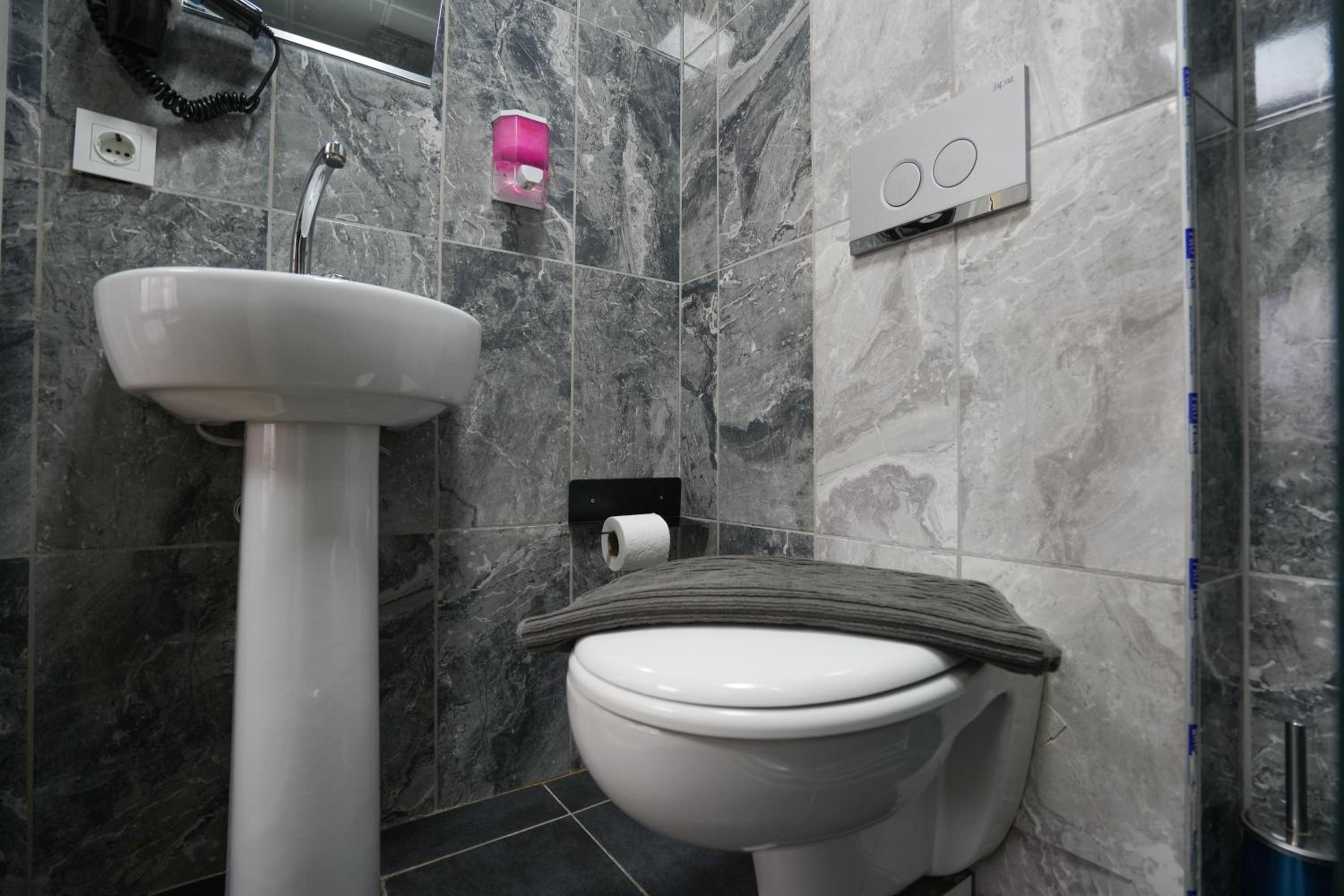 Lukka Suit Otel - Image 127