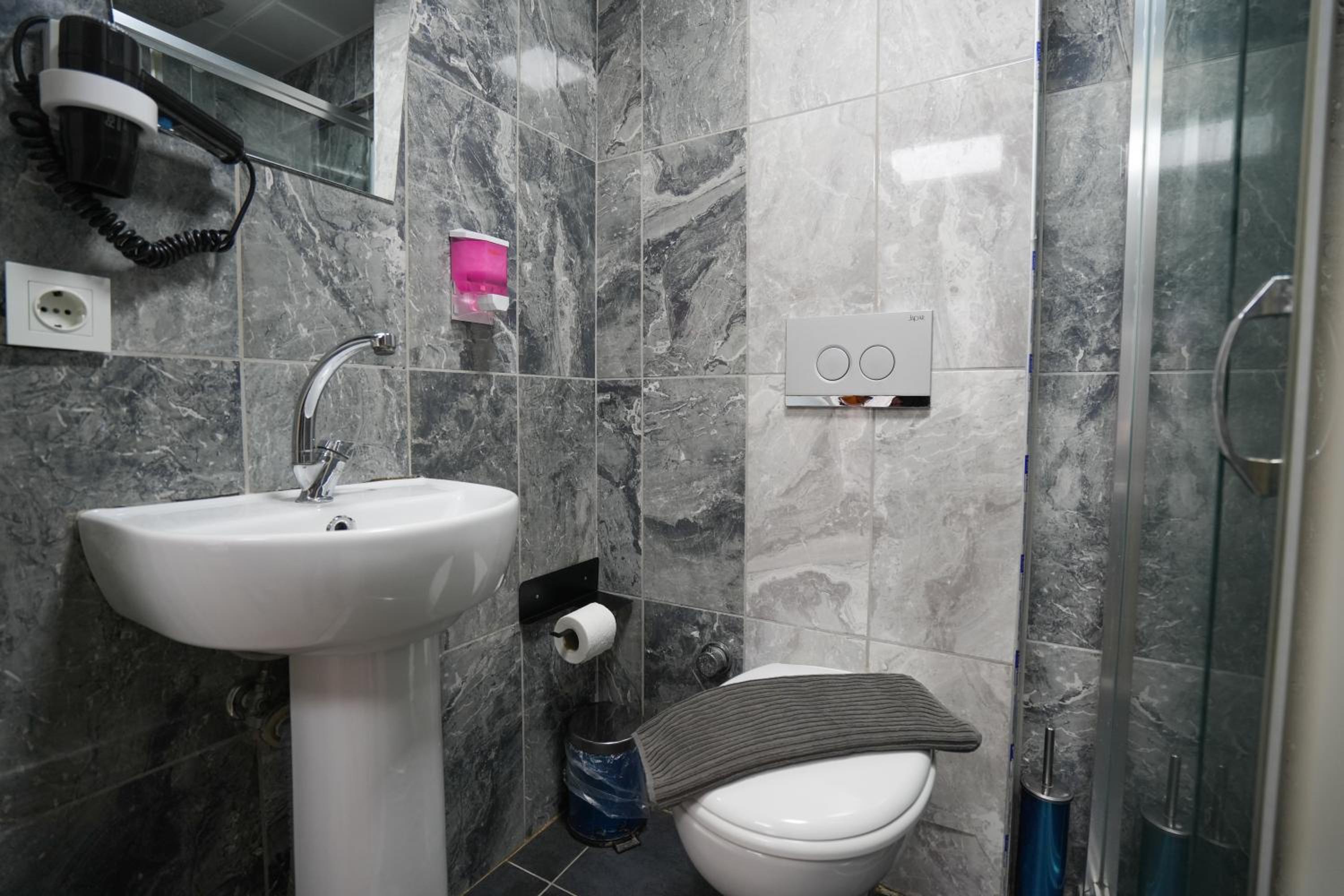 Lukka Suit Otel - Image 104