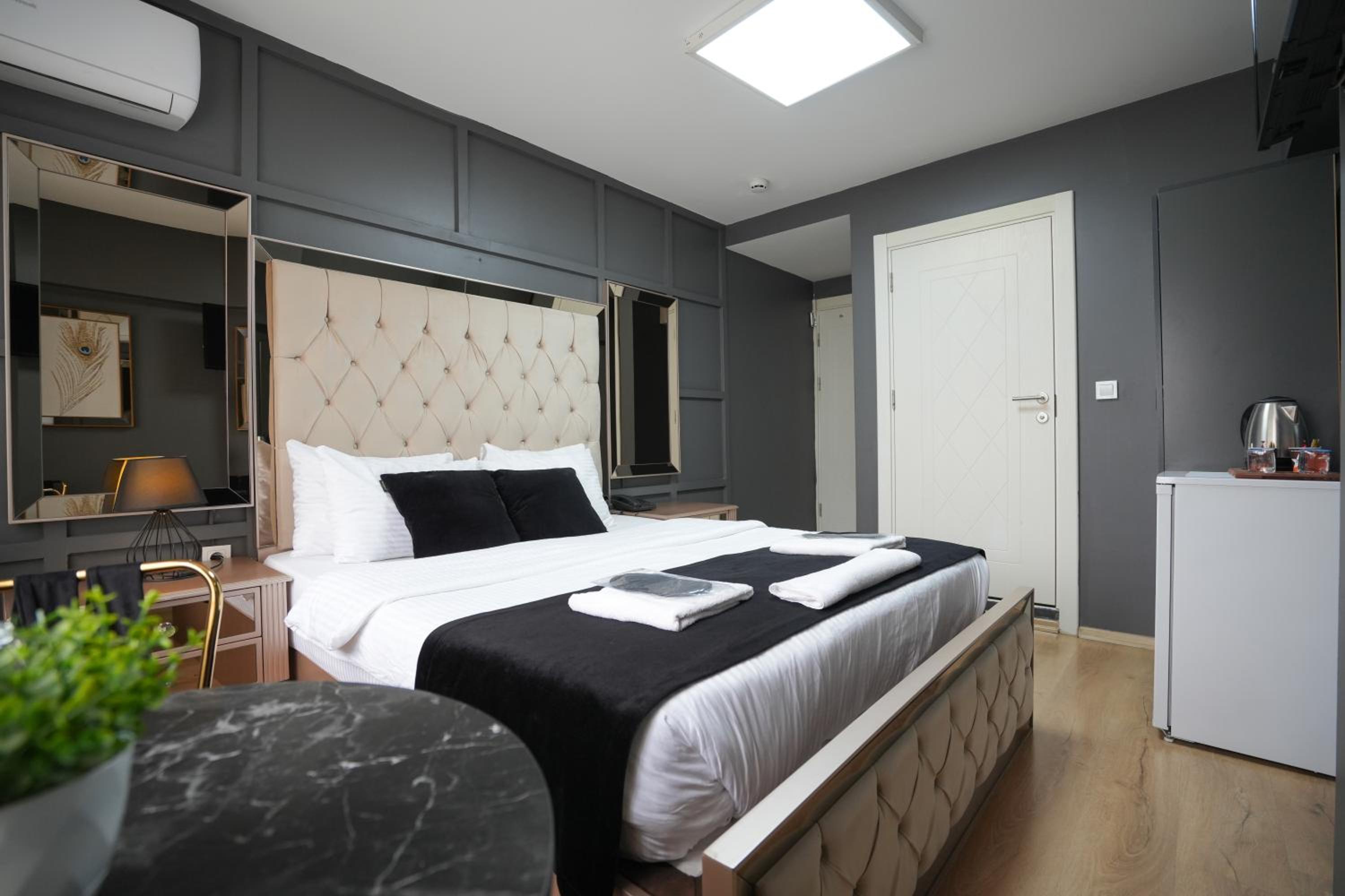 Lukka Suit Otel - Image 37