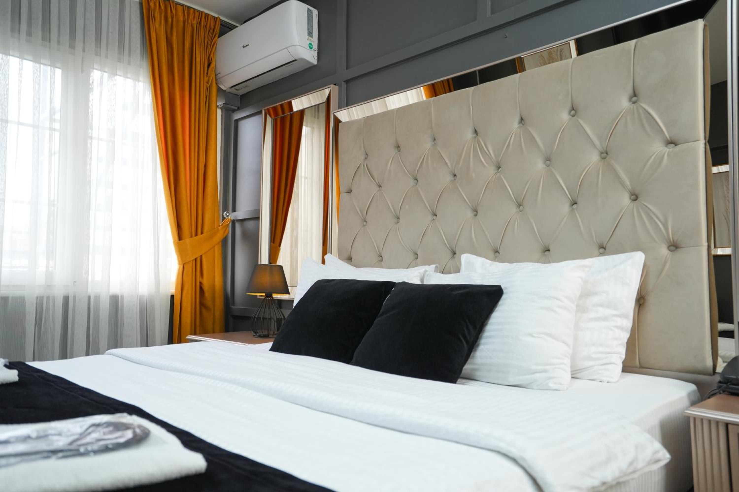 Lukka Suit Otel - Image 41