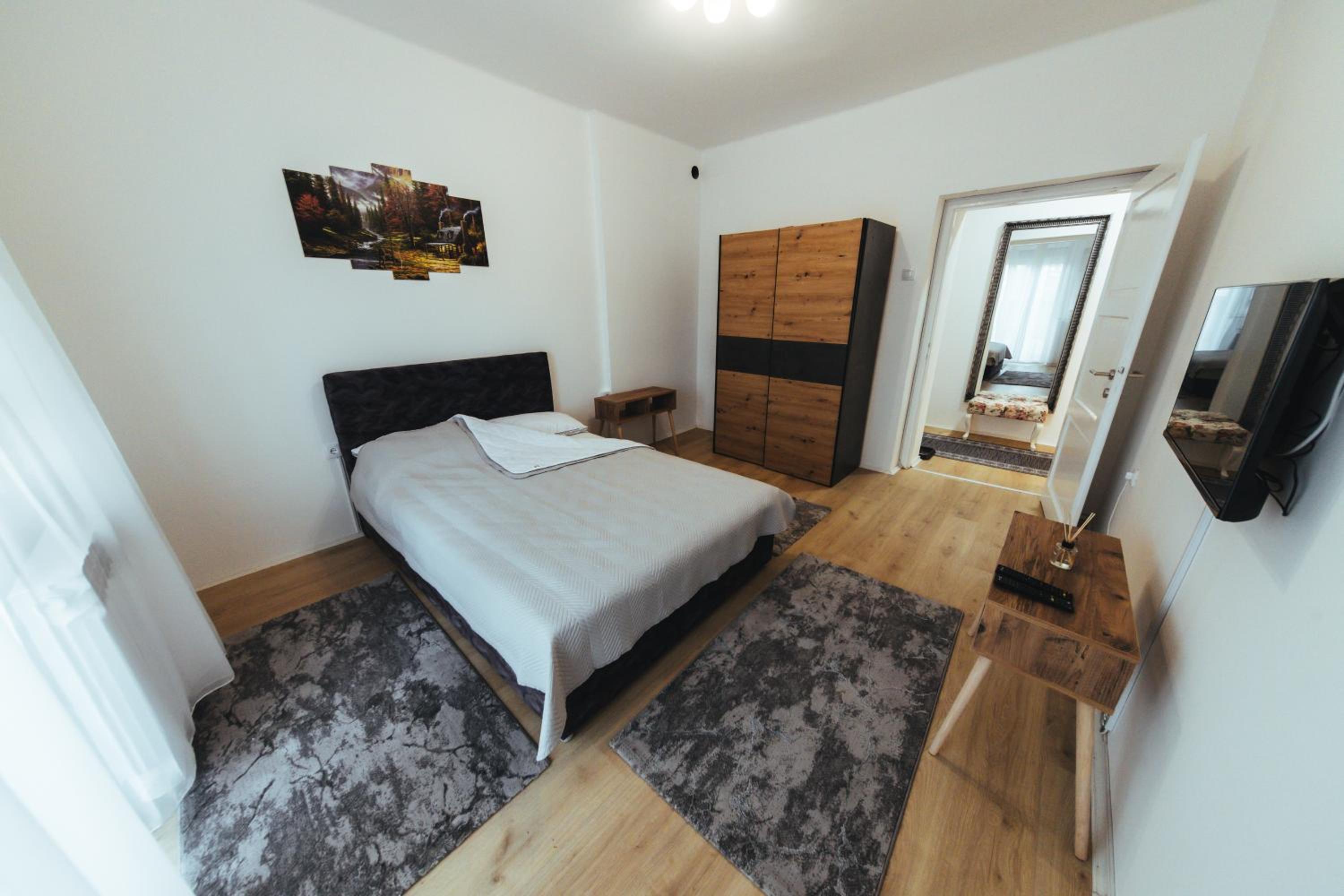 Sunny Apartment