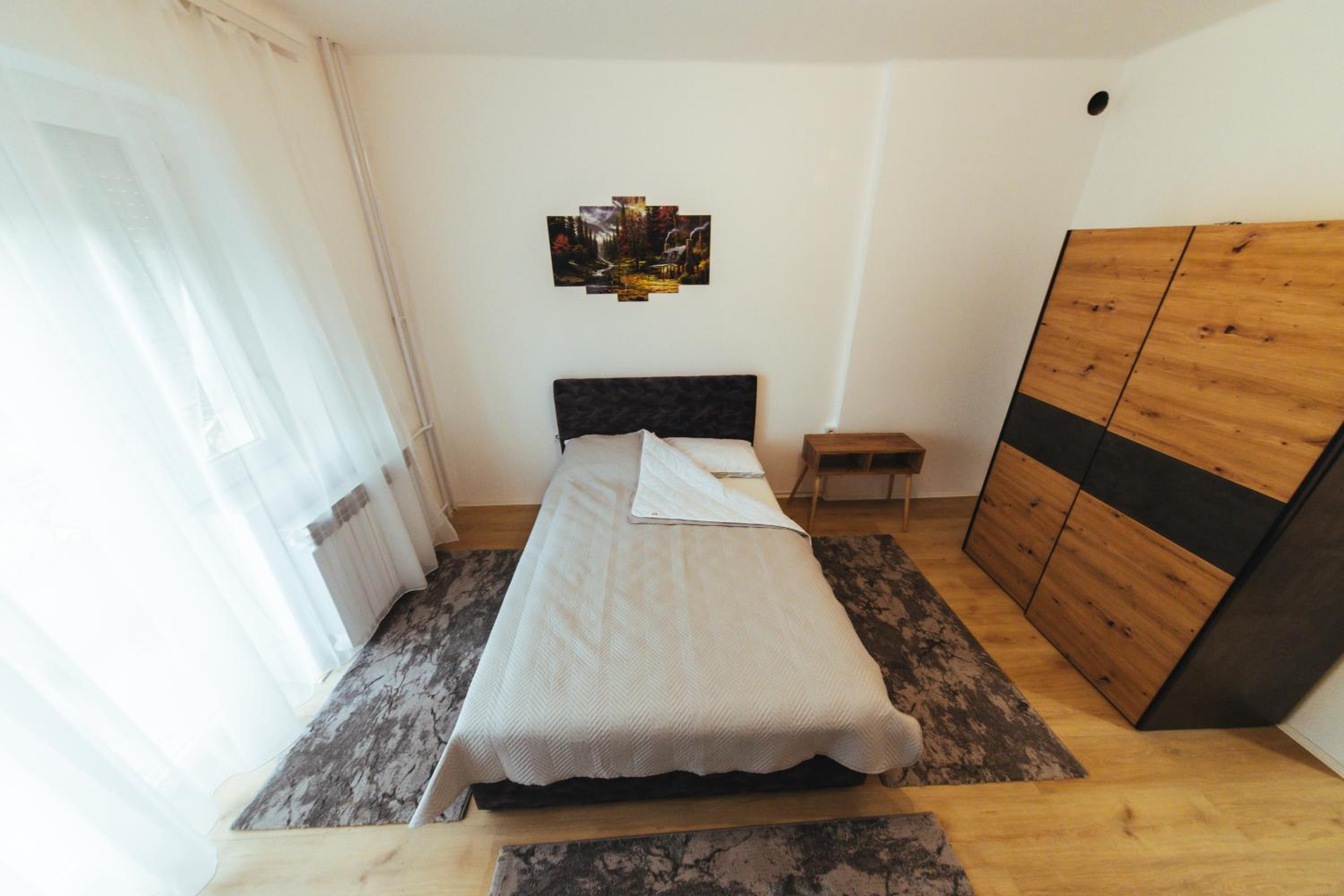 Sunny Apartment