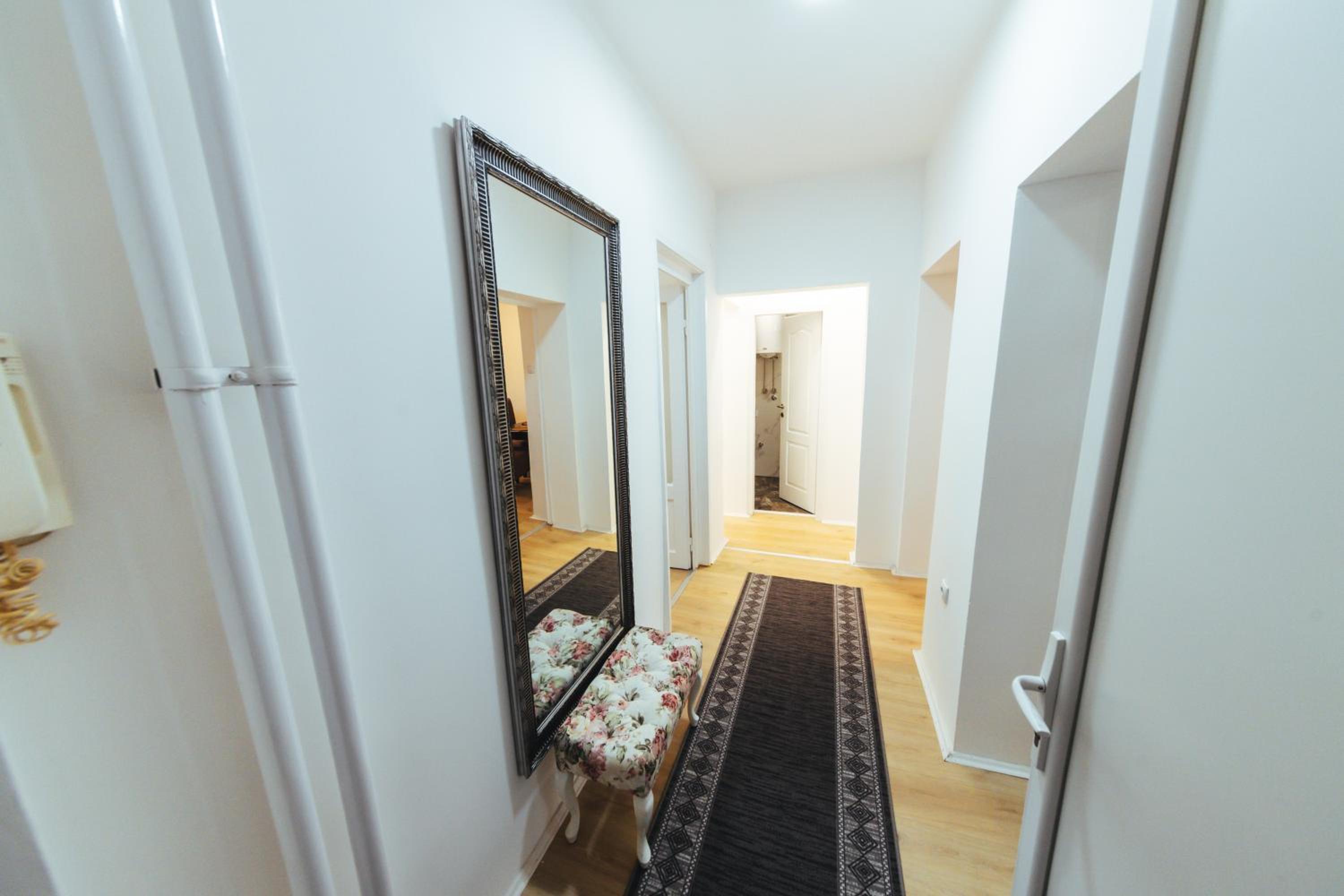 Sunny Apartment