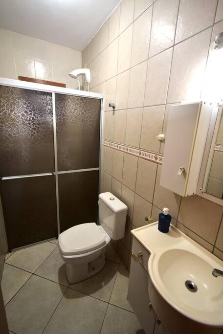 Casa Içara - 4 quartos - piscina