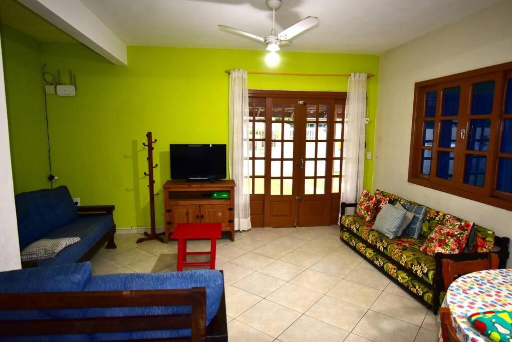 Casa Içara - 4 quartos - piscina