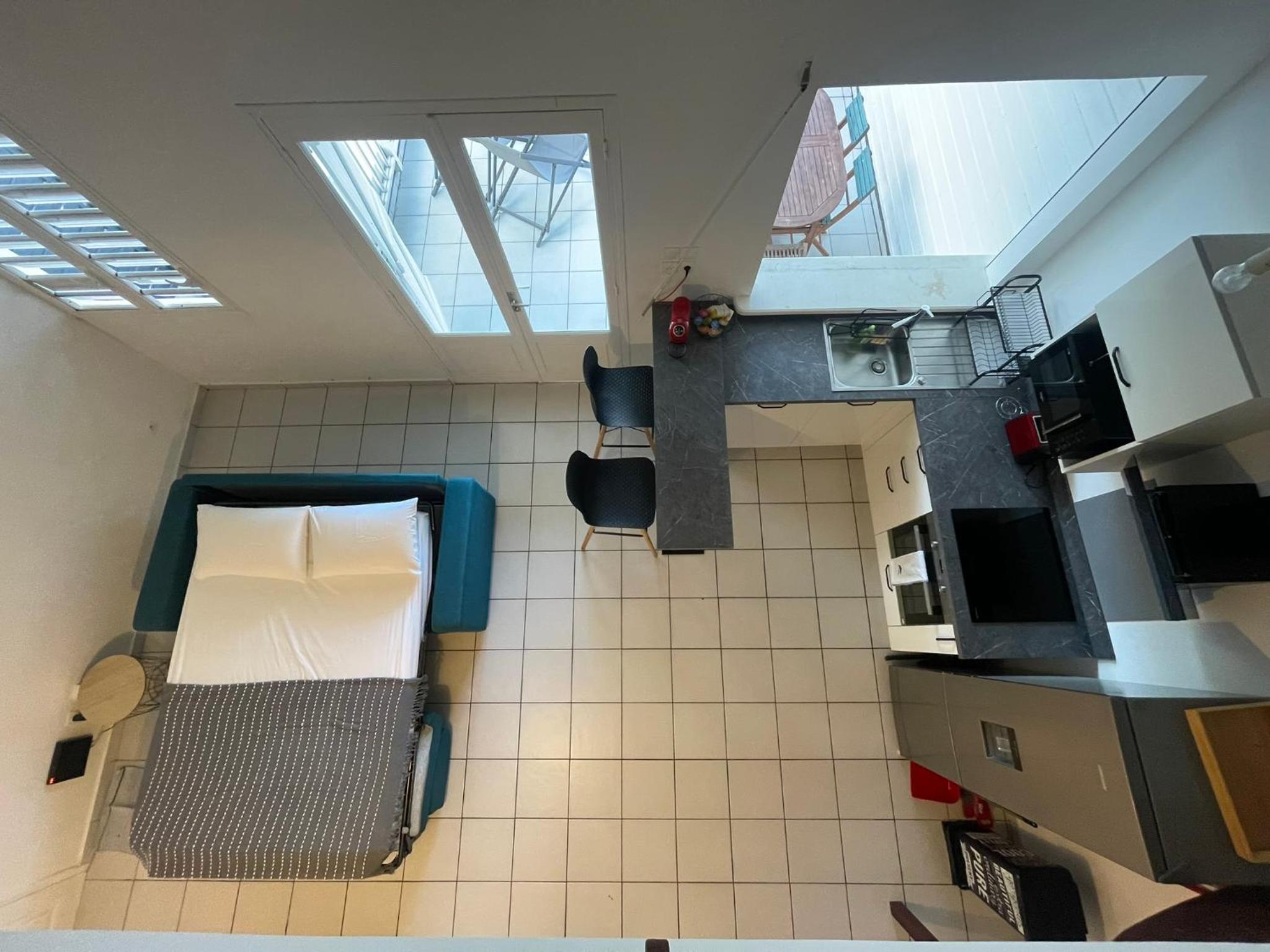 hotel room