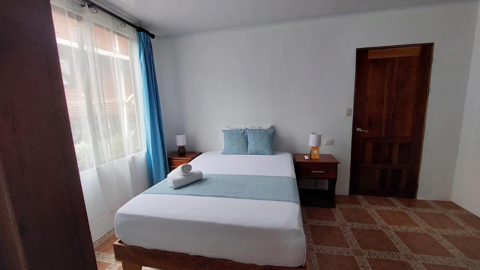Hospedaje Casa THIREMA Tortuguero