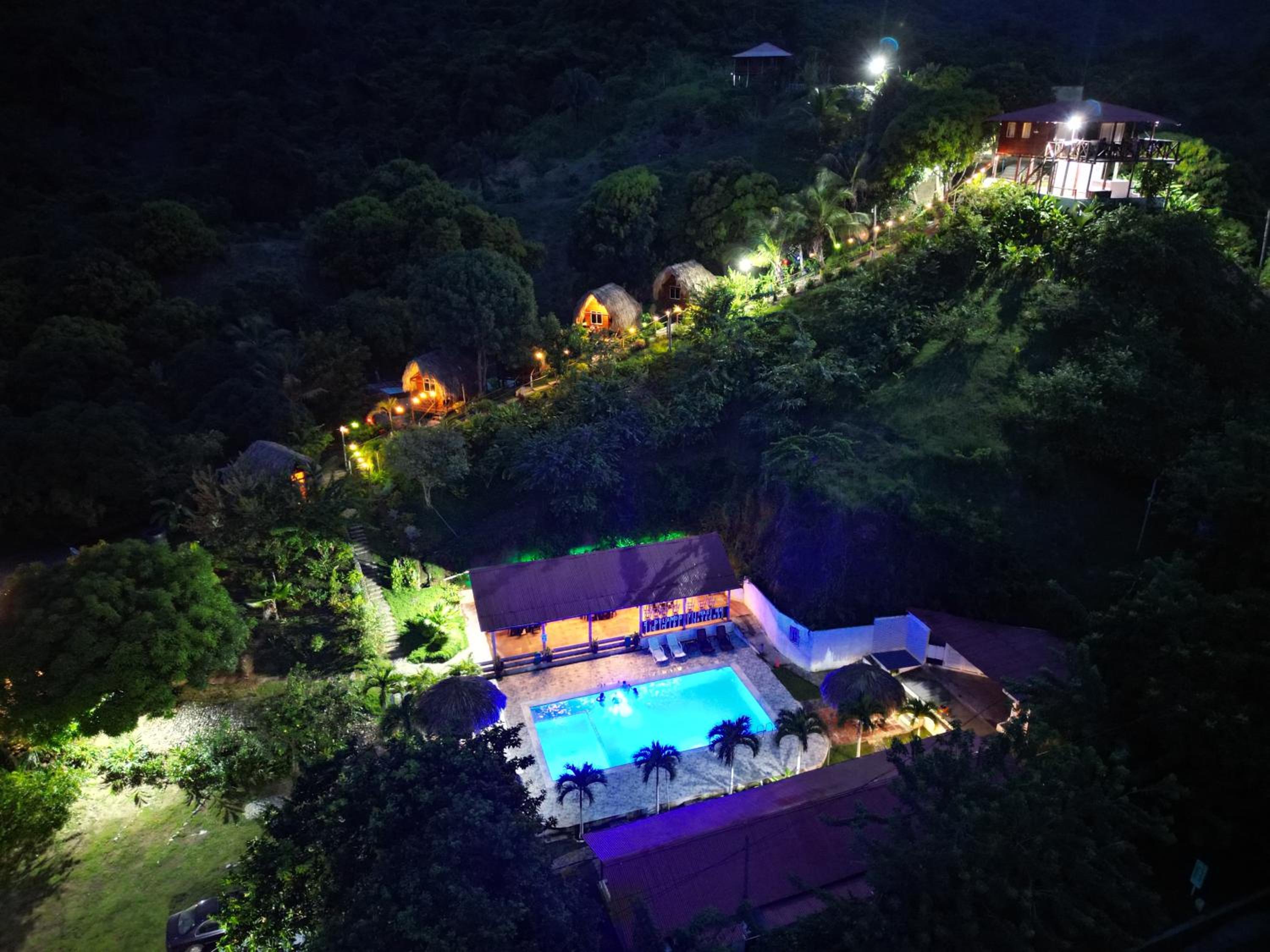 Cabañas Orlando y Más Na' Tayrona