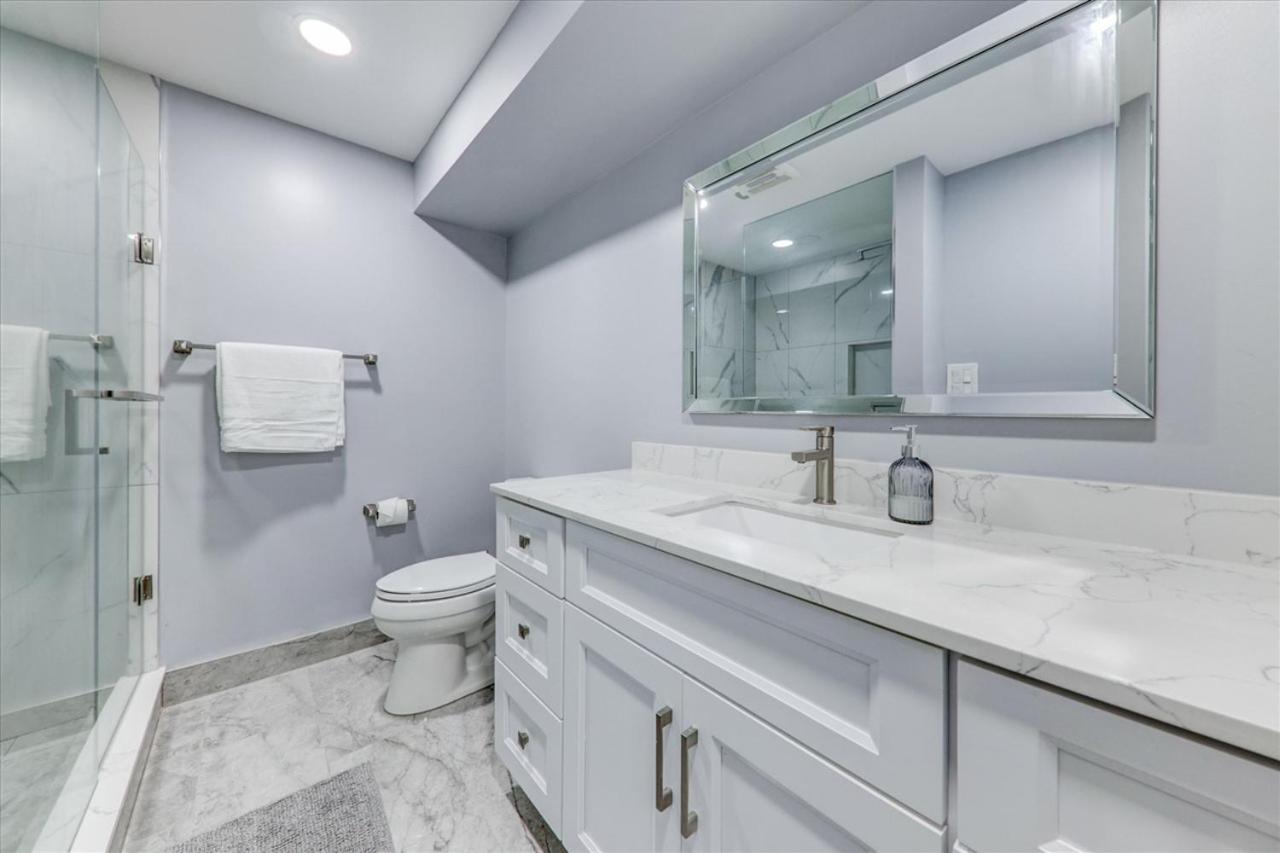 Stunning 7 Br RougeView Home with 2 Kitchens, 5 Bathrooms, Amazing Backyard & 8-Car Parking