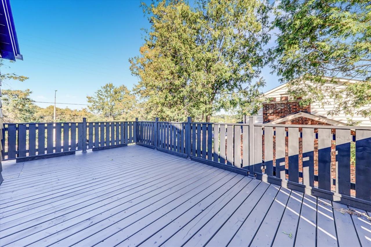 Stunning 7 Br RougeView Home with 2 Kitchens, 5 Bathrooms, Amazing Backyard & 8-Car Parking