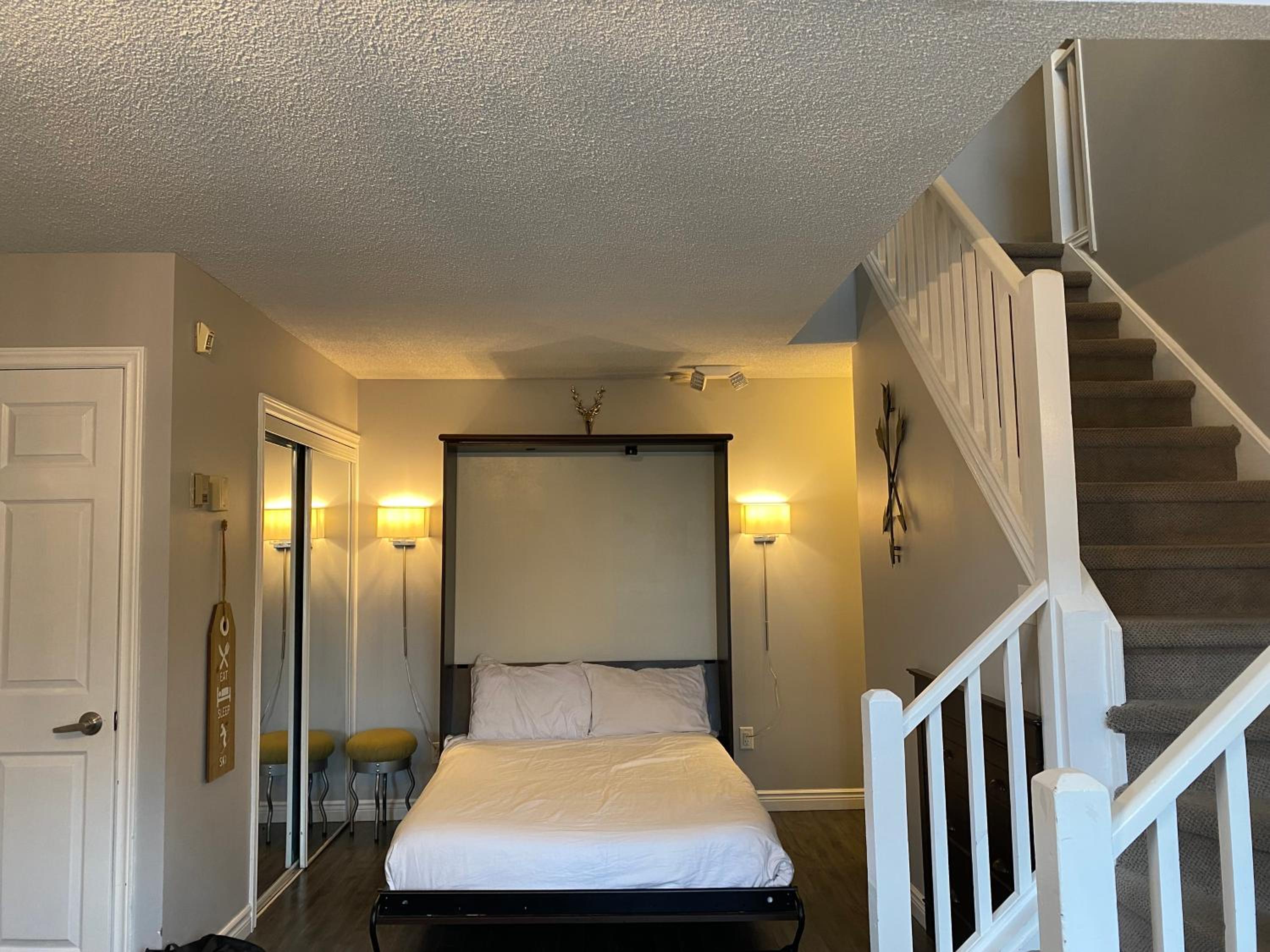 Blue Mountain 2 Story Studio Loft