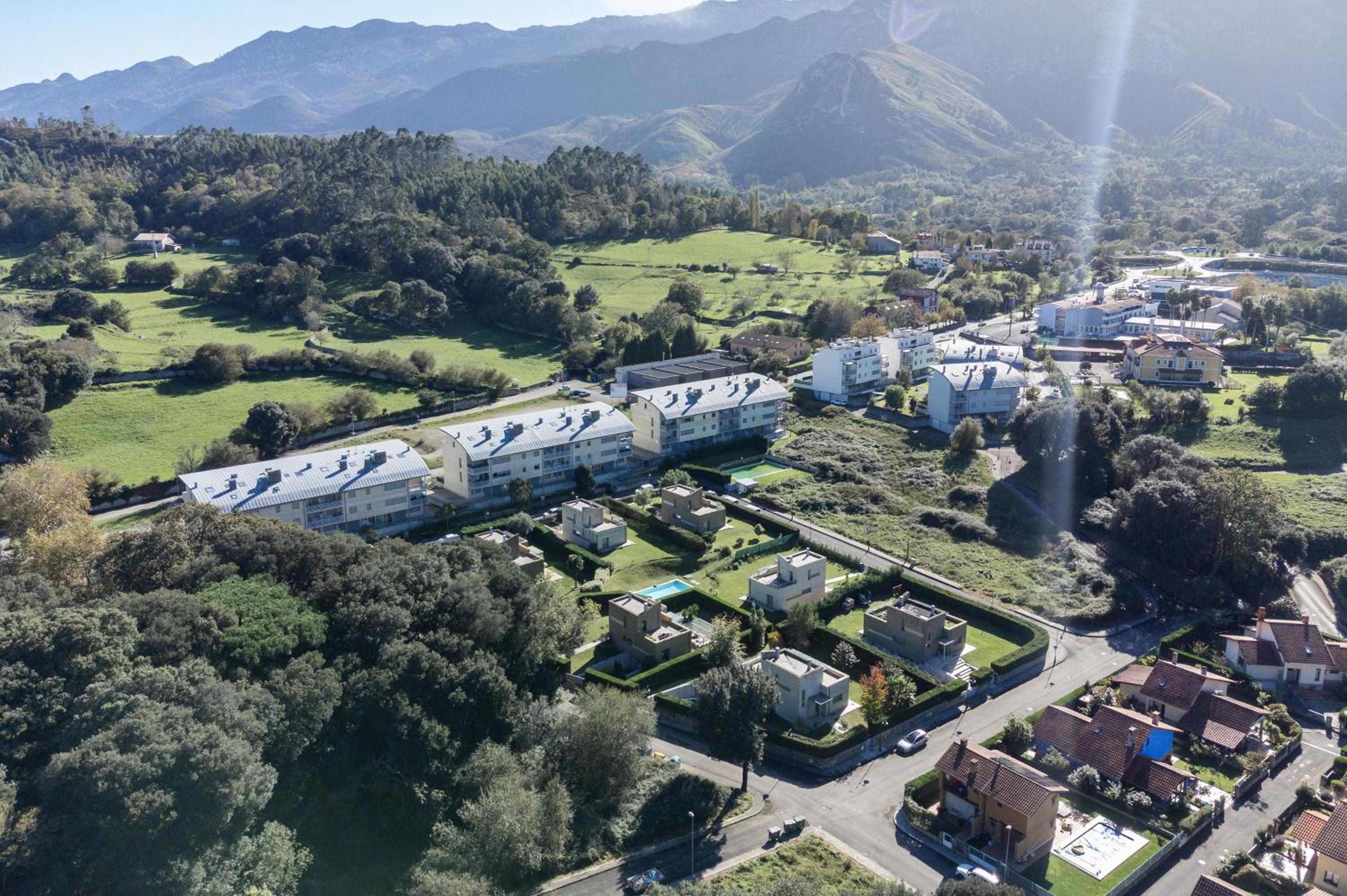 helloasturias, Casa en Llanes con piscina, jardín, cerca de la playa. view 5