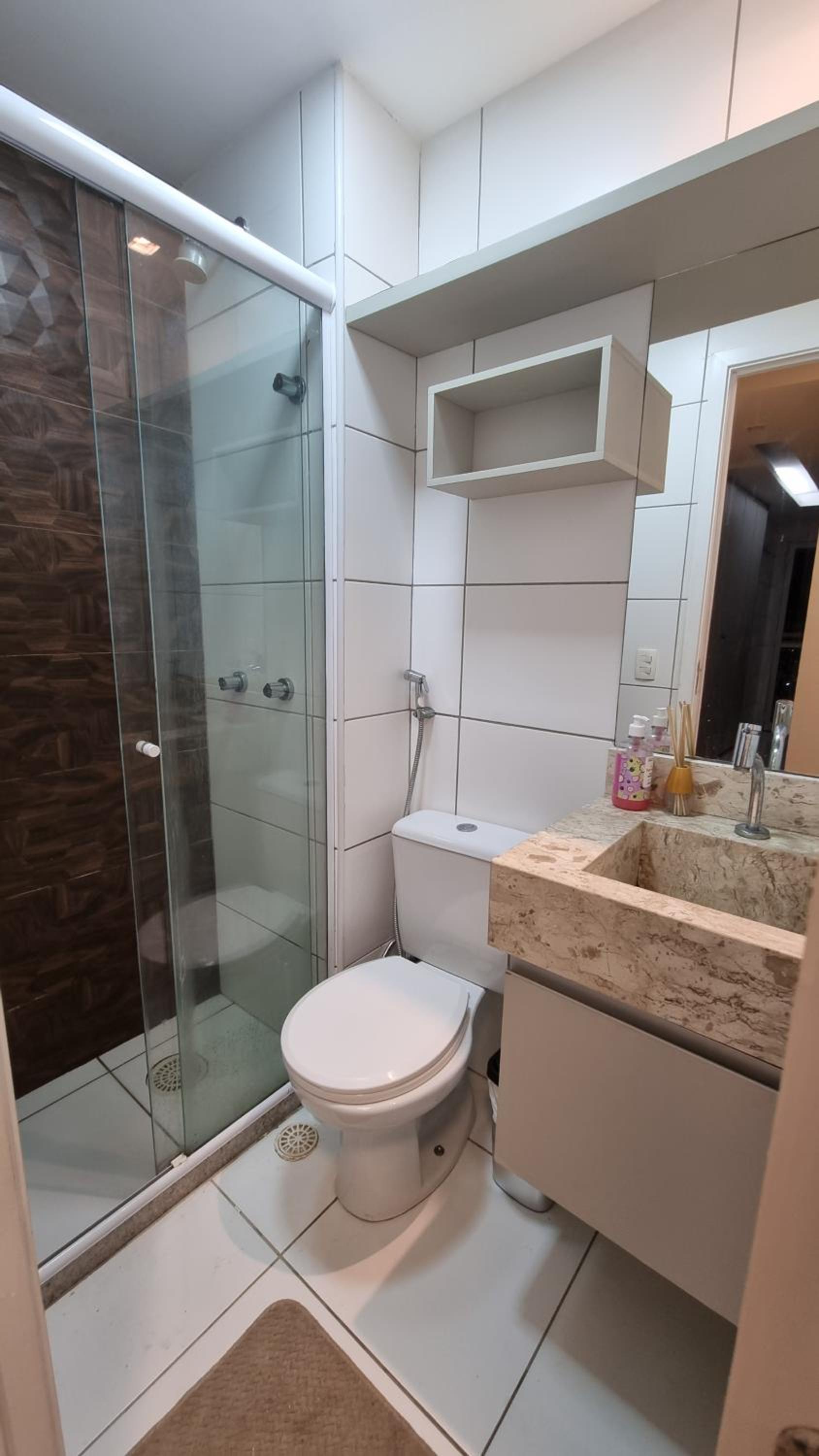 Apartamento novo ao lado do shopping da ilha