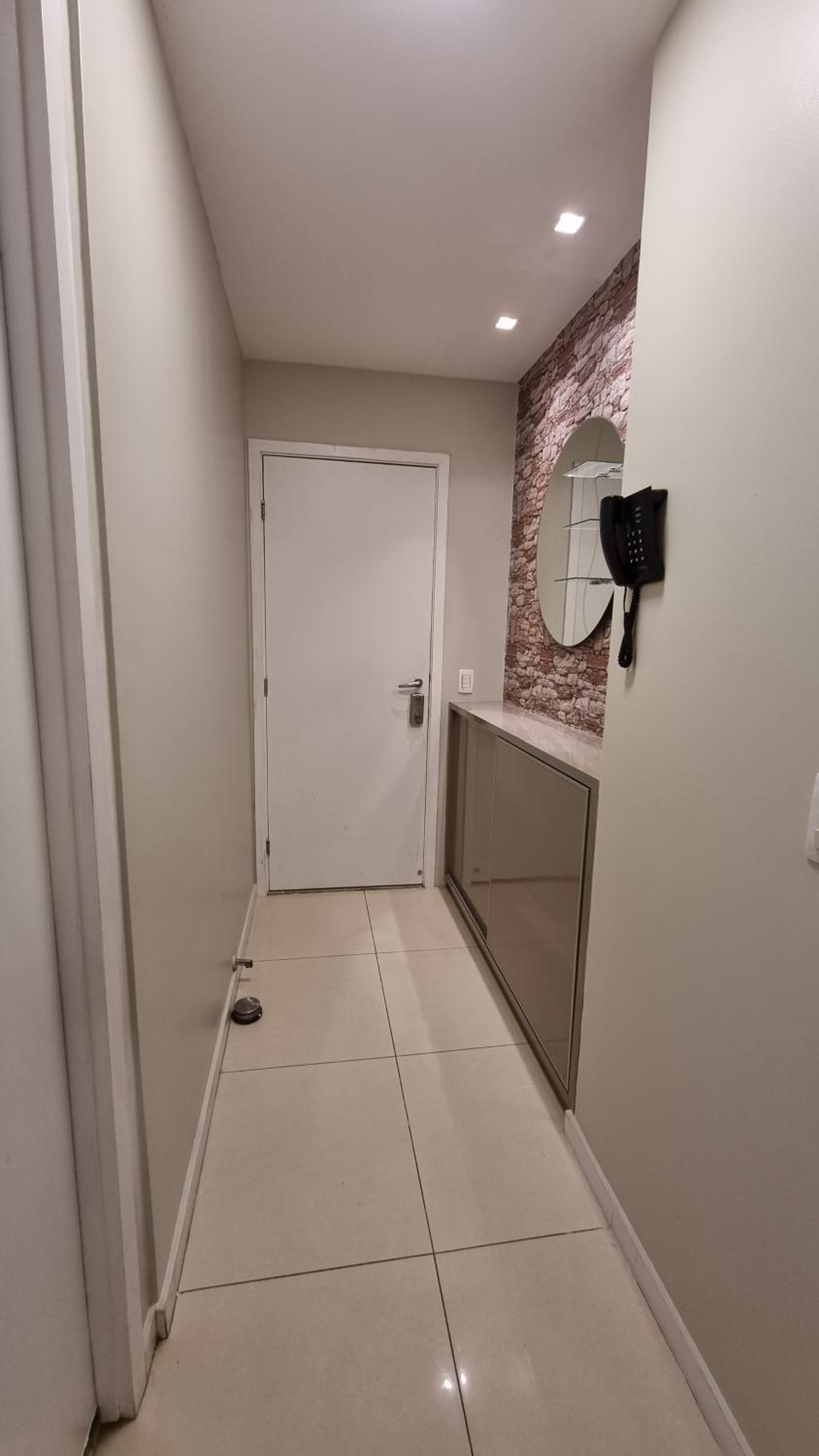 Apartamento novo ao lado do shopping da ilha