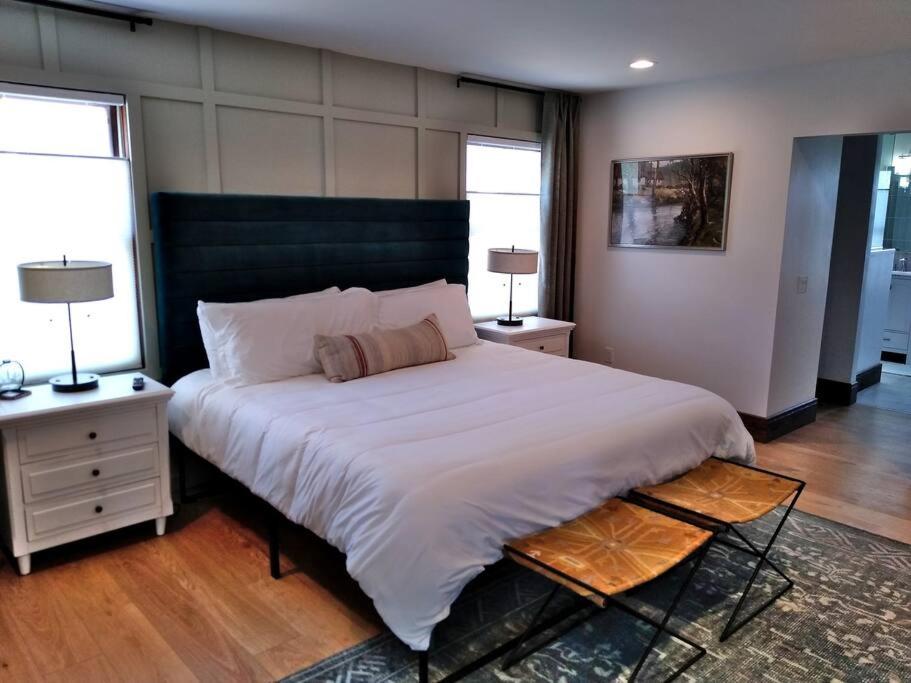 Luxurious Bozeman Villa with River access, near the famous Bozeman Hot Springs