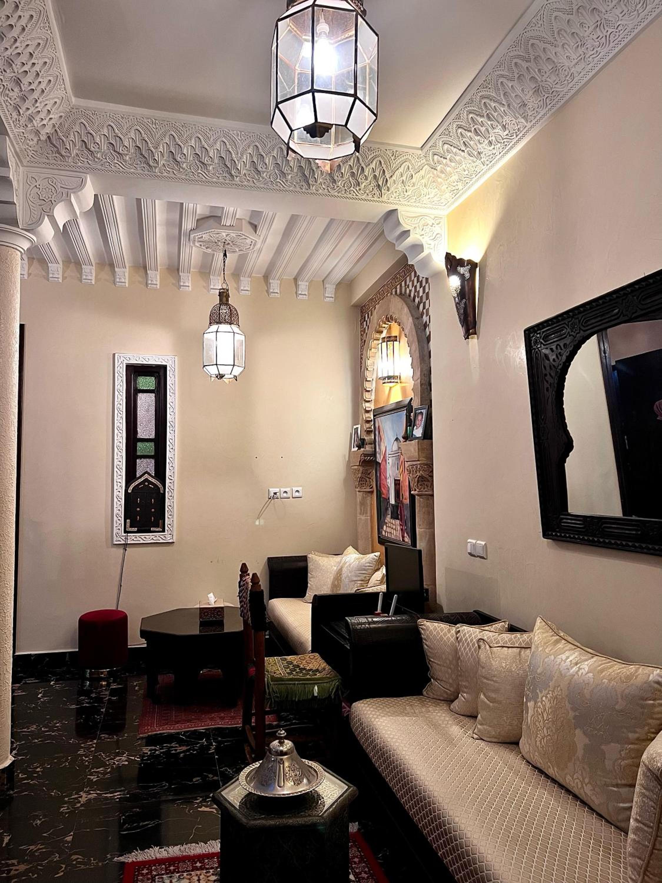 lounge