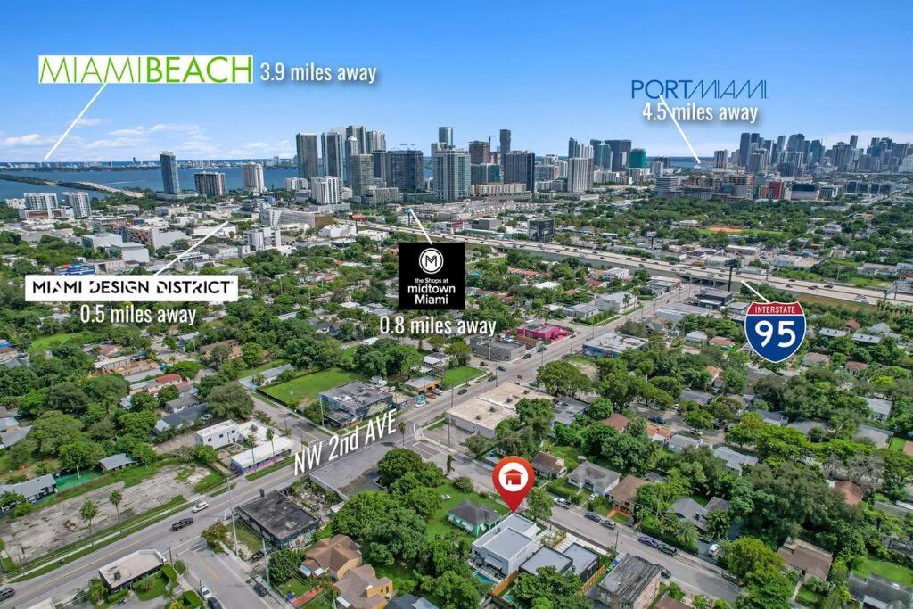 Design House -Heated Pool -Big Yard -Gated Parking