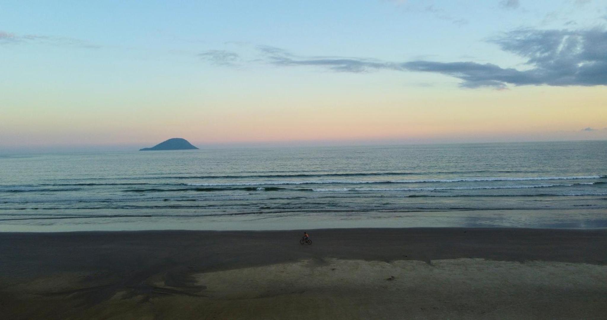 Maré de Lua Boracéia - Casas com 1 e 3 quartos - 1 quarteirão da Praia de Boracéia - São Sebastião