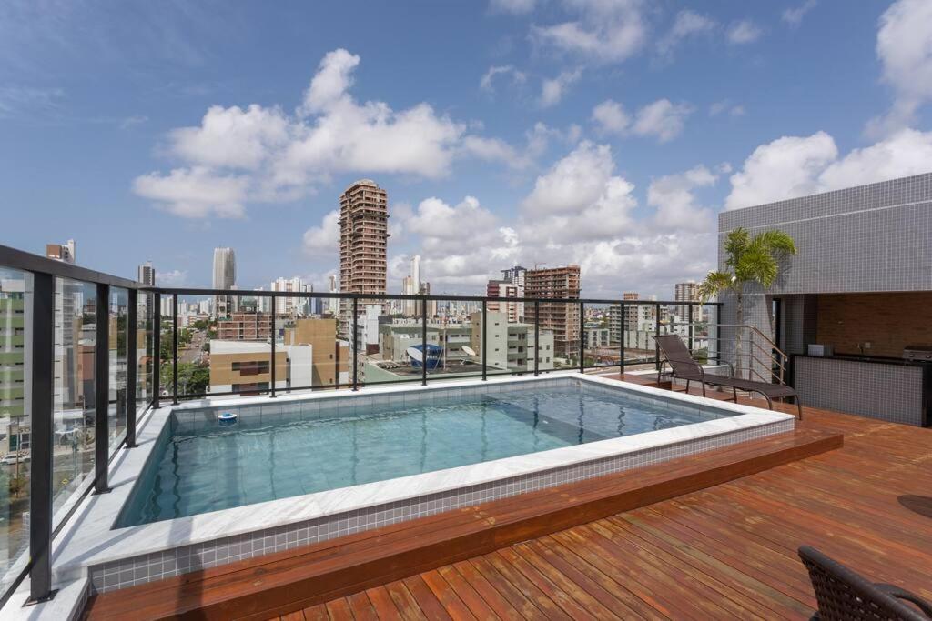 Lindo Flat na praia do Bessa