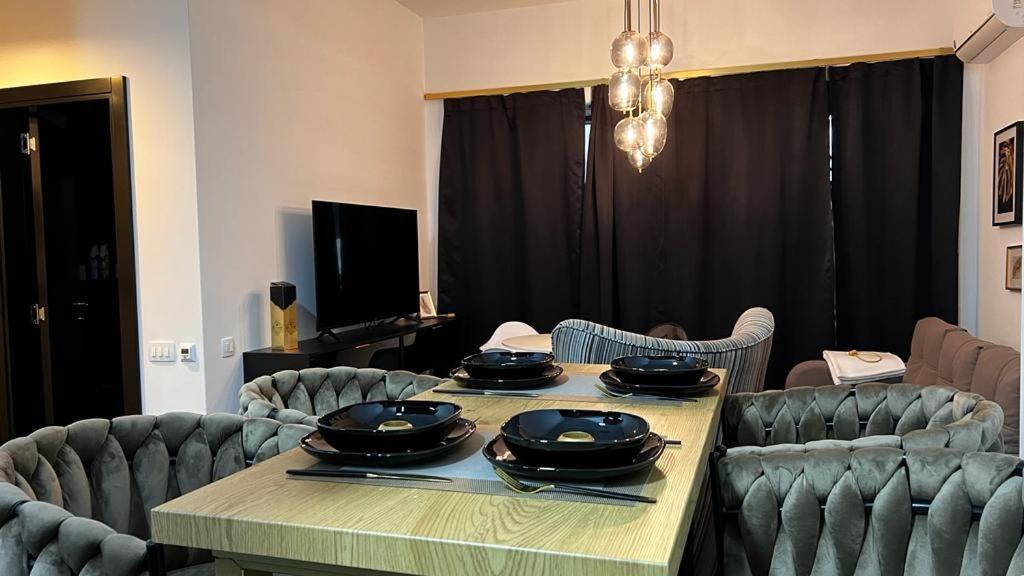 Skyline Apartment