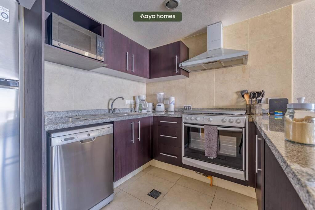 Beachfront Condo - Private Jacuzzi w/ Ocean View