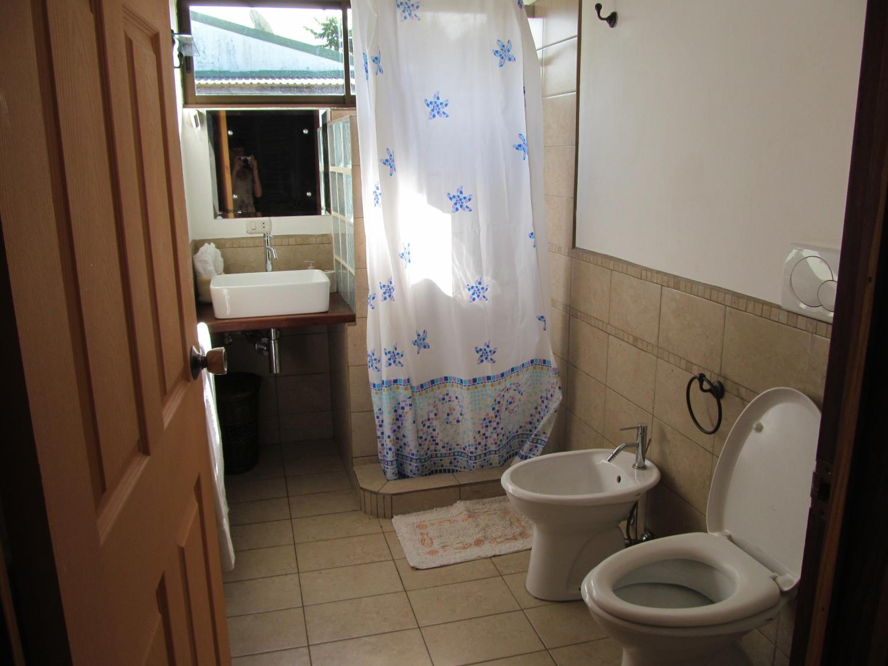 Photo 33