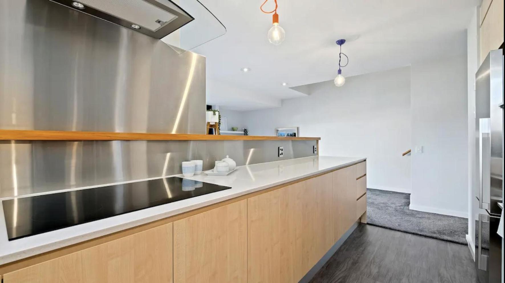 Central Town Habeke Apartment with Stunning Views view 4