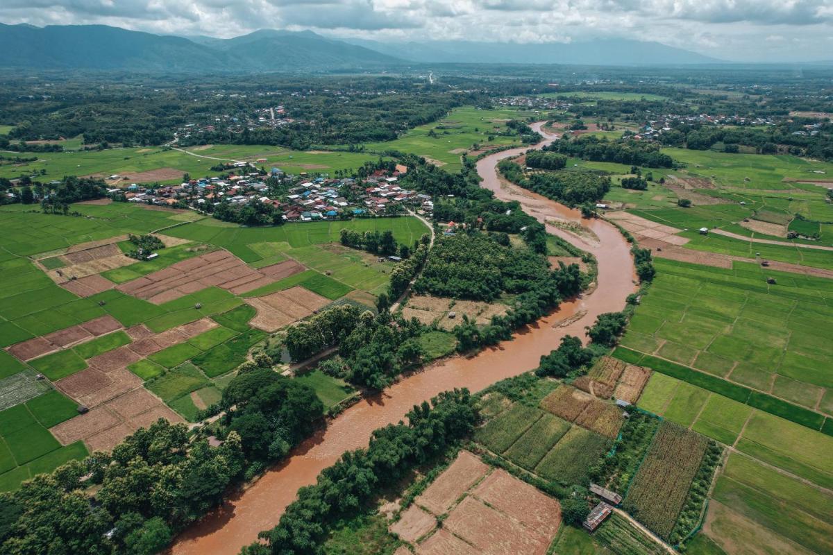The River Runs Chiang Klang view 4