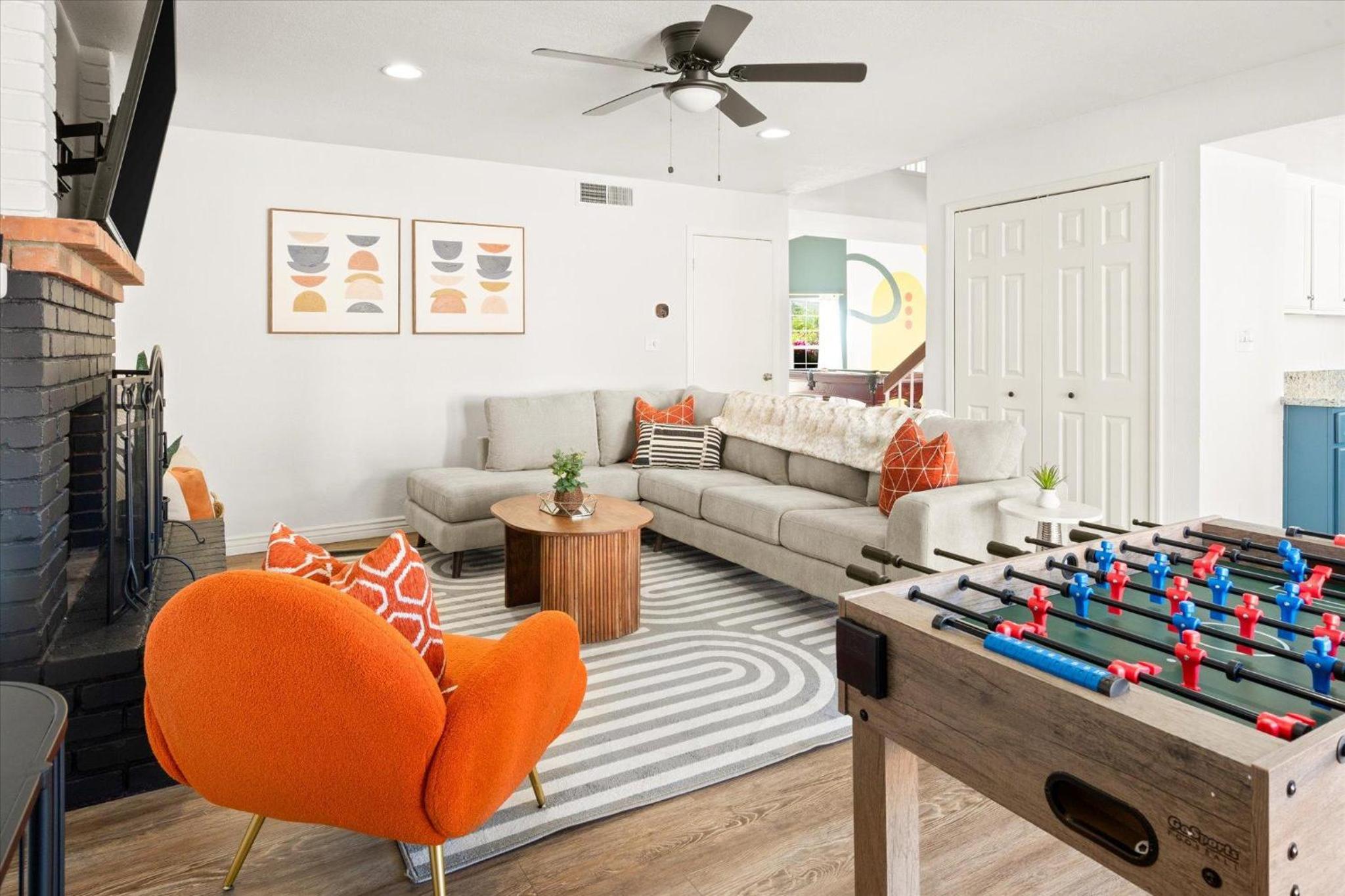 lounge