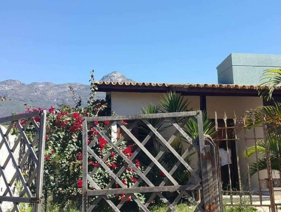 Casa Especial em Catas Altas