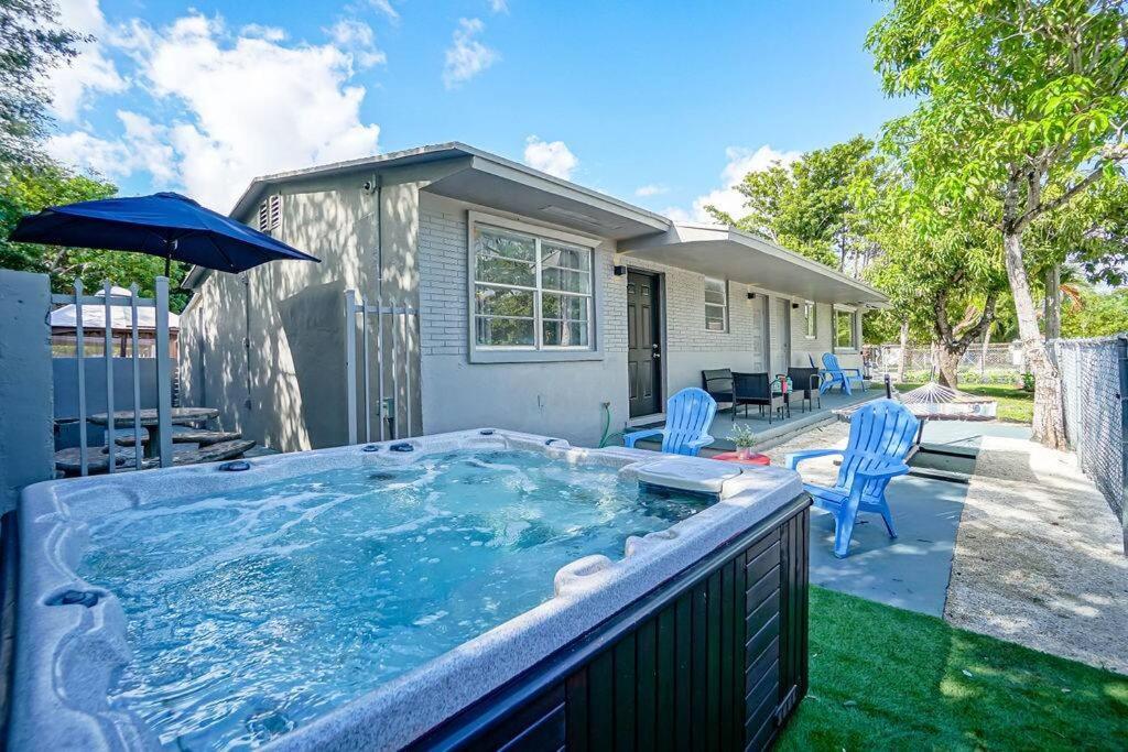 Wynwood Bungalow Hottub & Pking