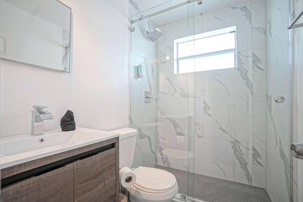 Wynwood Bungalow Hottub & Pking