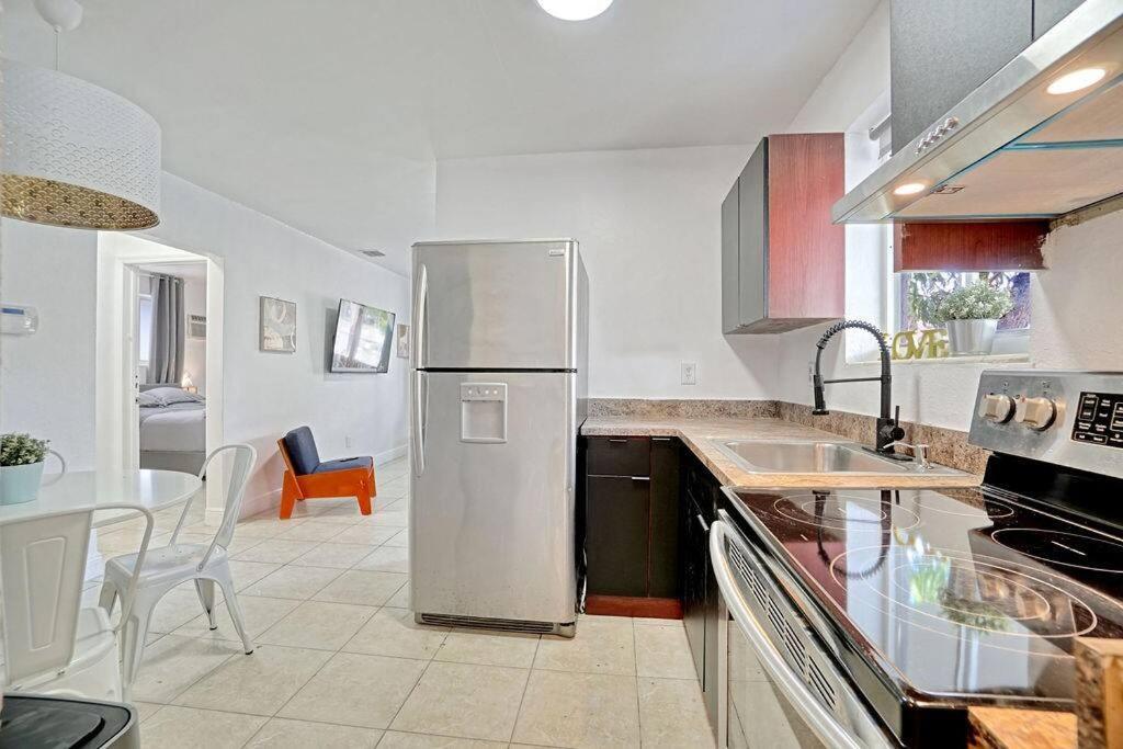 Wynwood Bungalow Hottub & Pking