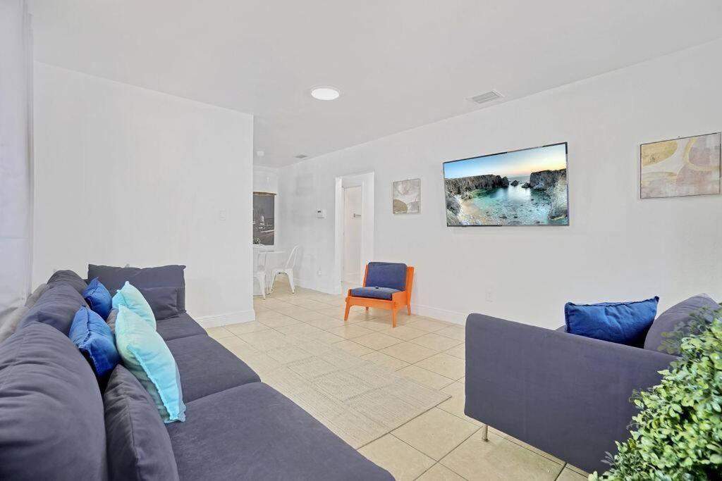 Wynwood Bungalow Hottub & Pking