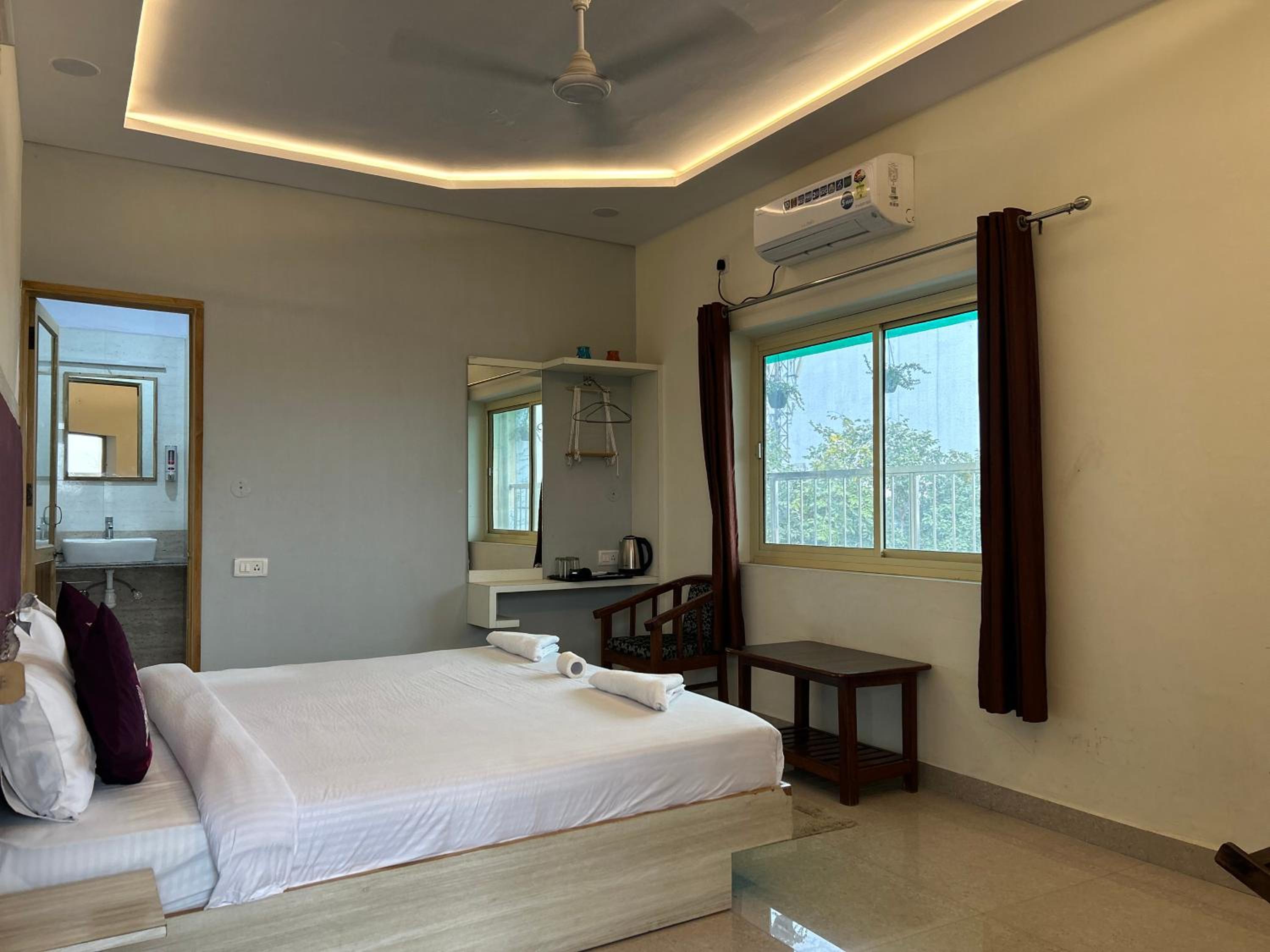 hotel room