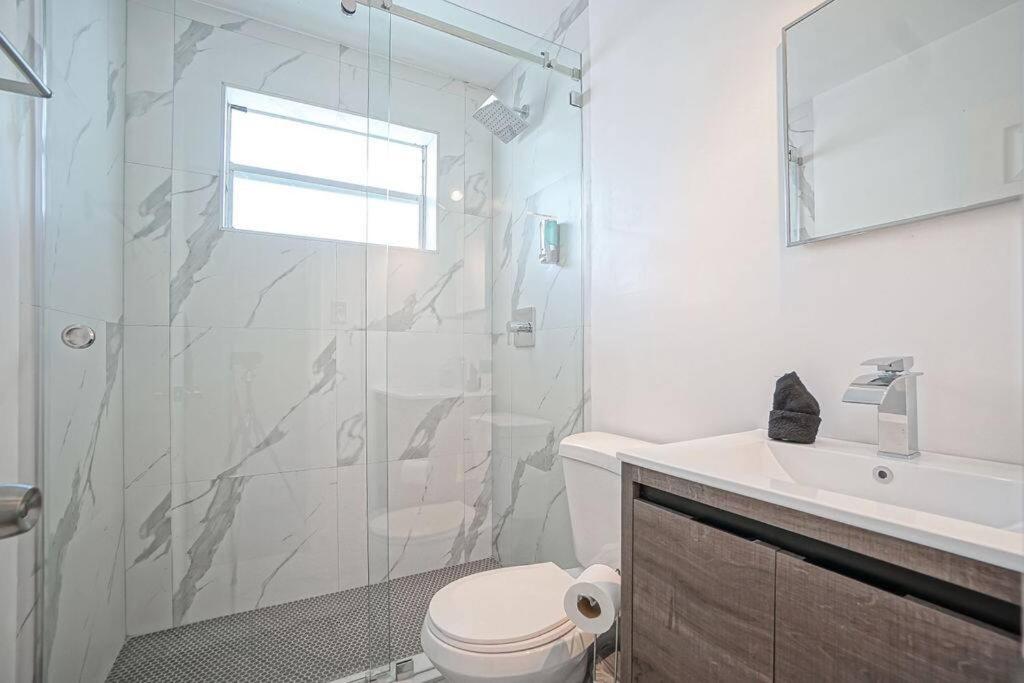Wynwood Bungalow Hottub & Pking