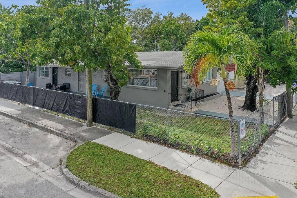 Wynwood Bungalow Hottub & Pking