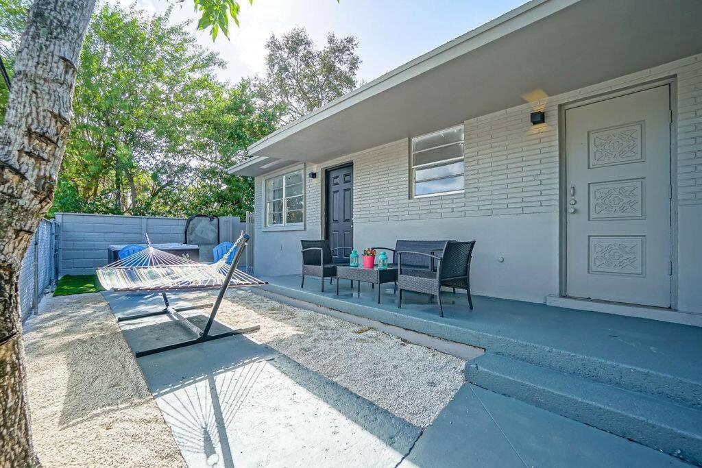 Wynwood Bungalow Hottub & Pking