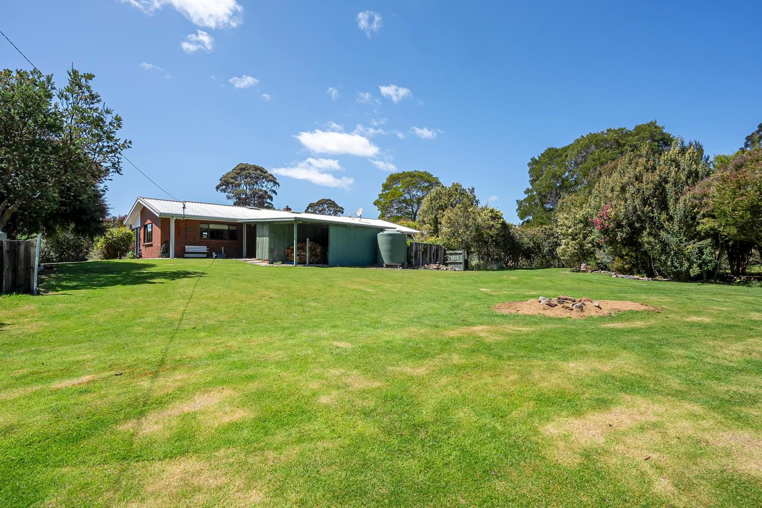 Lumeah Retreat Bruny Island view 3
