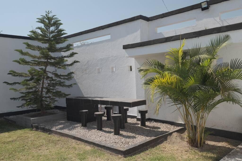 Casa con Alberca adentro cerca de Las Estacas