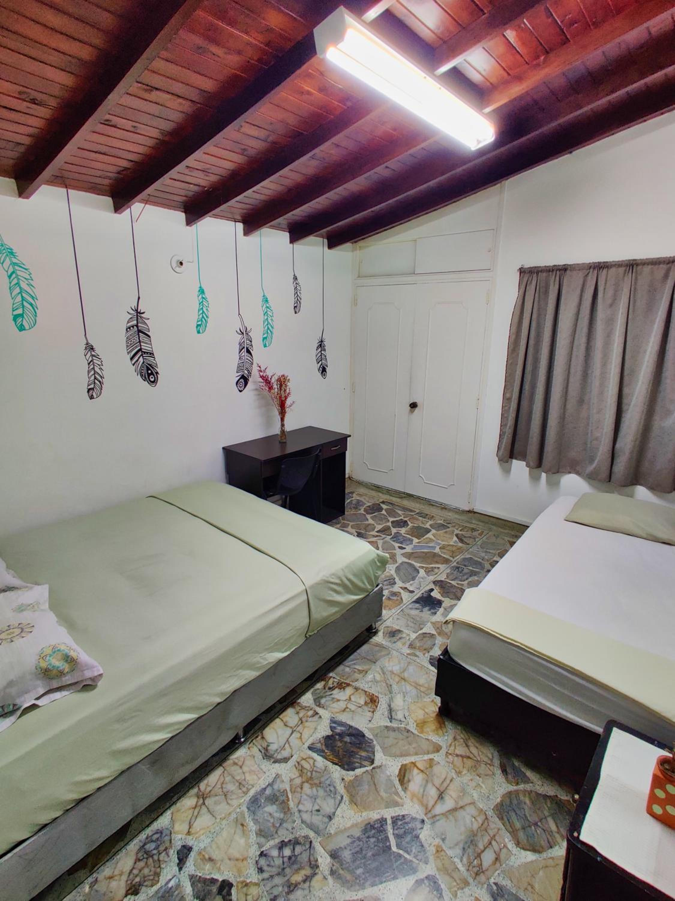 Lady Mom Hostal