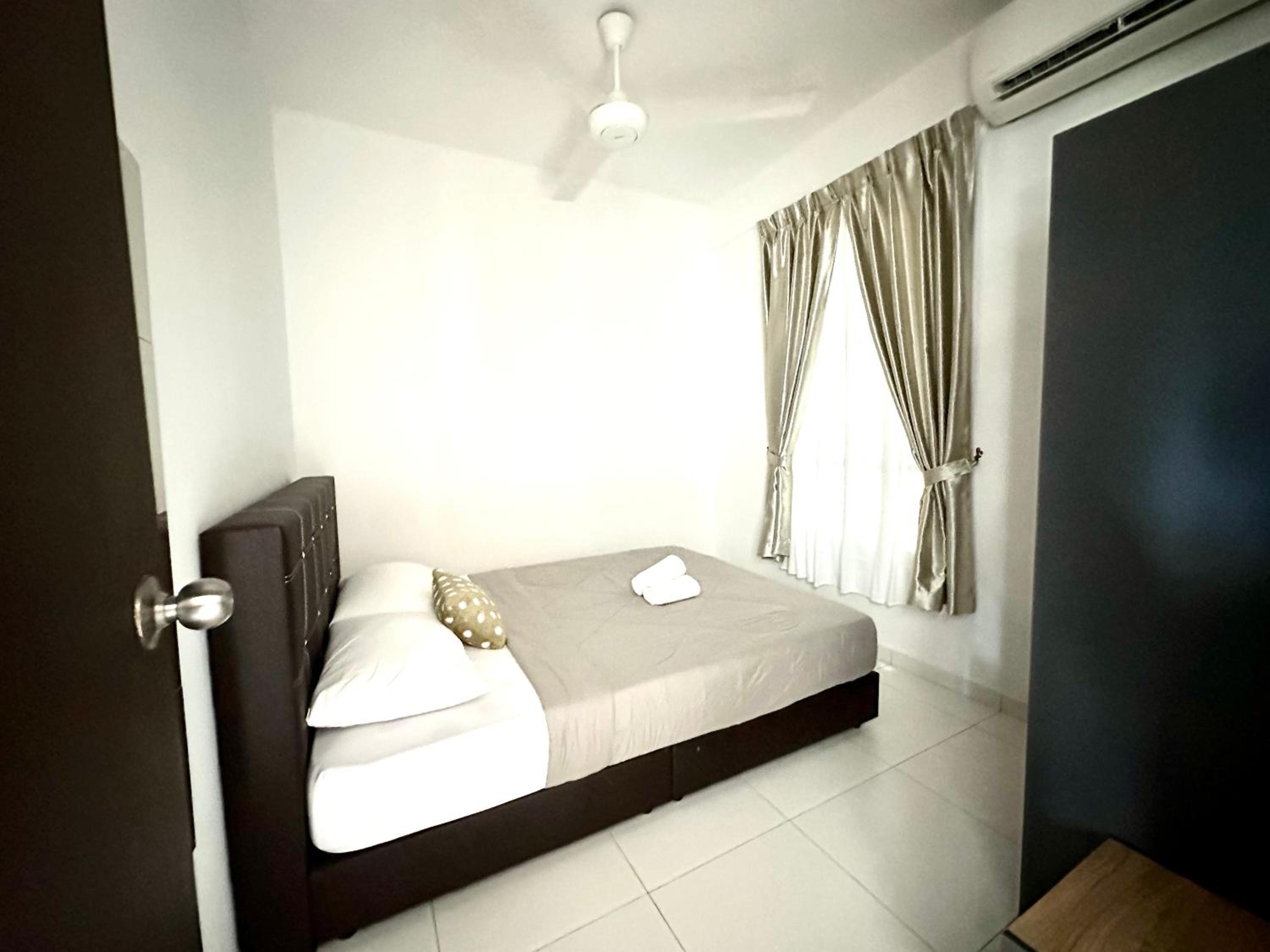 Nureenas Residence Condominium