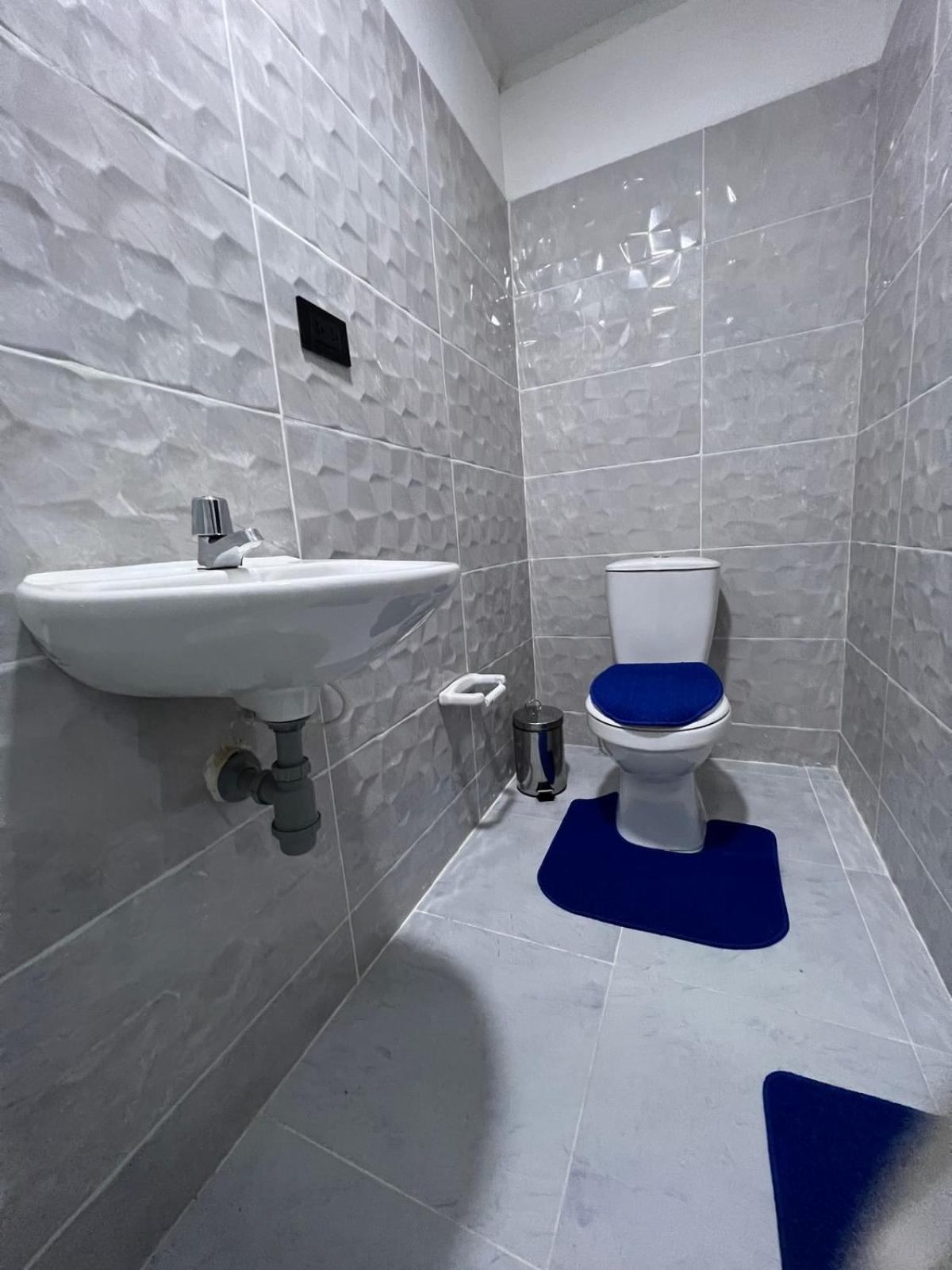 Tres habitaciones con Cuatro Aires acondicionados y Super lindo